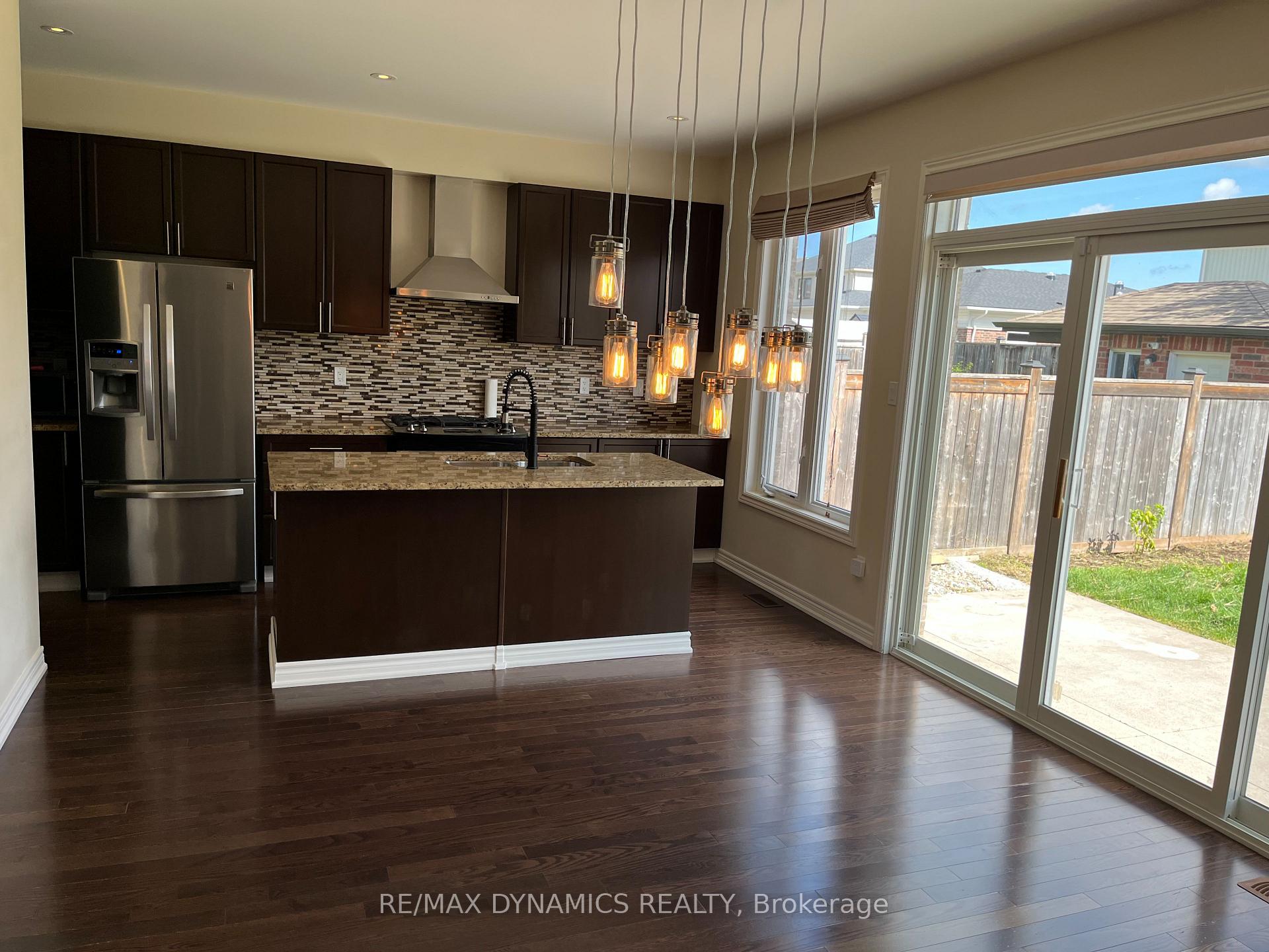Photo 2 of 12 Miracle Way, Thorold, Rolling Meadows — HOMEH
