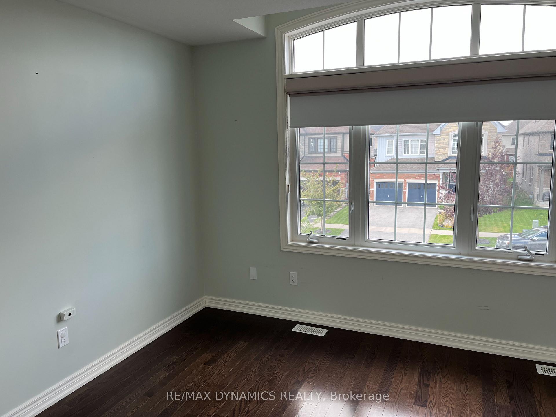 Photo 13 of 12 Miracle Way, Thorold, Rolling Meadows — HOMEH