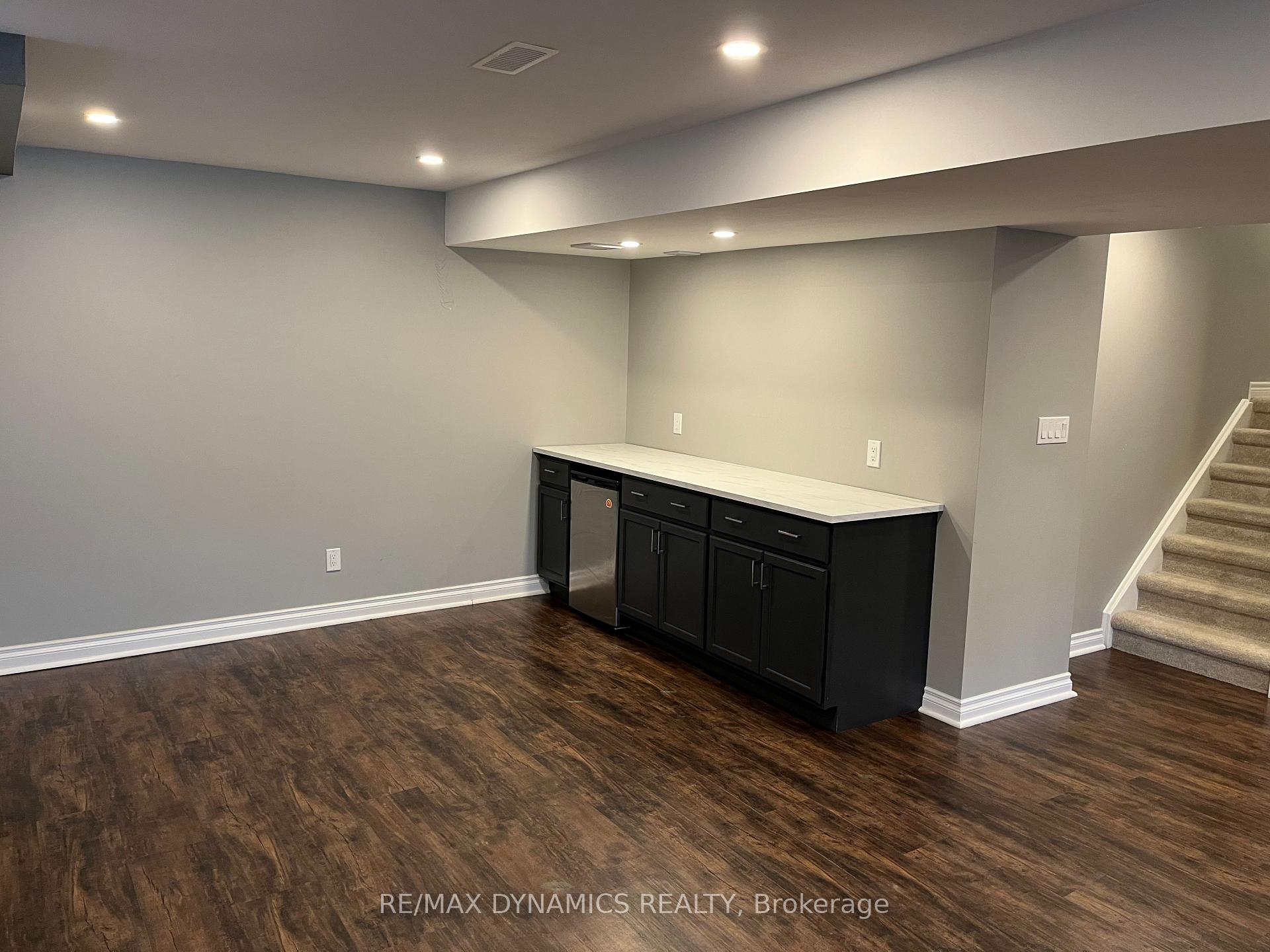 Photo 18 of 12 Miracle Way, Thorold, Rolling Meadows — HOMEH