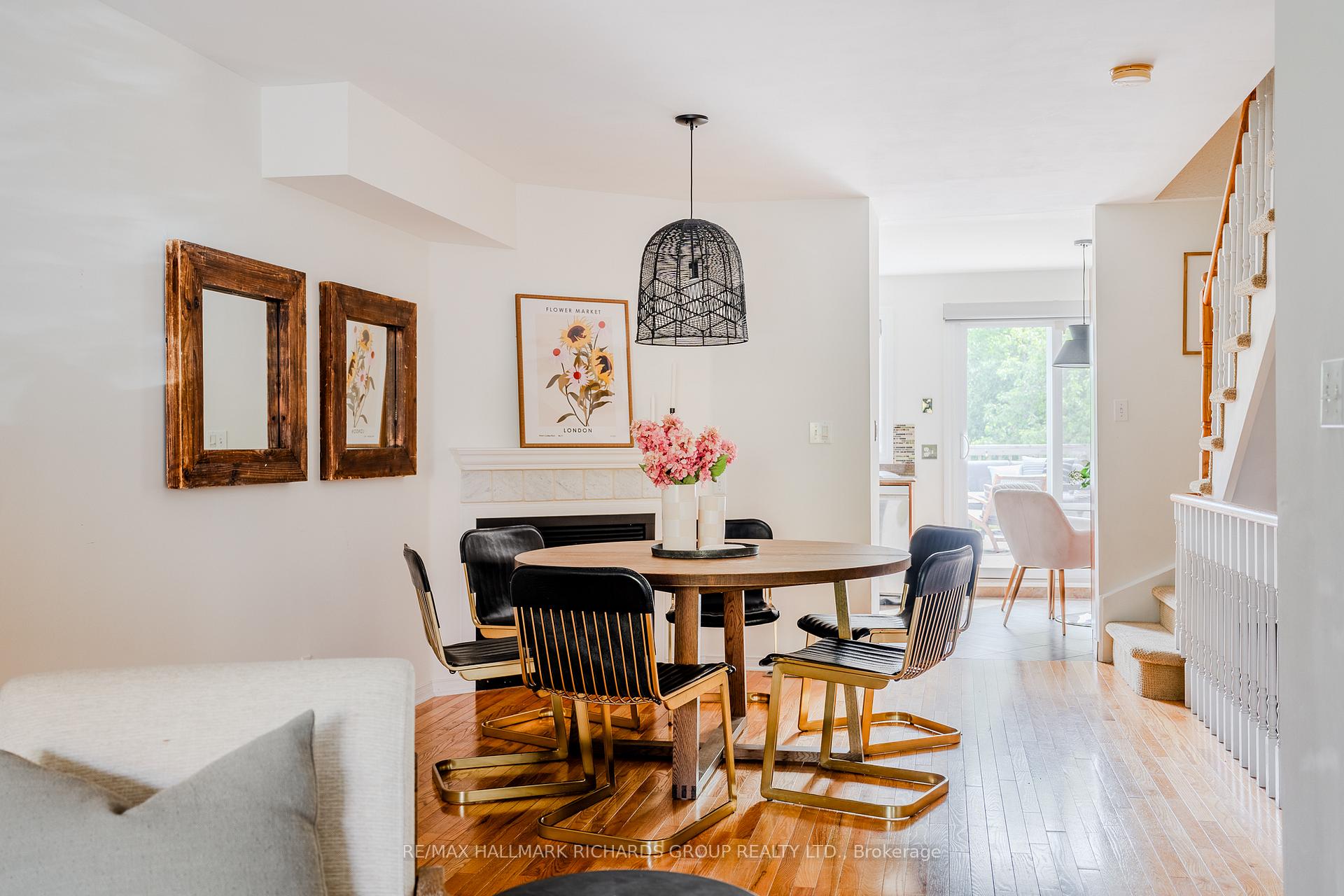 Photo 5 of 17 Brick Court, Toronto, South Riverdale — HOMEH