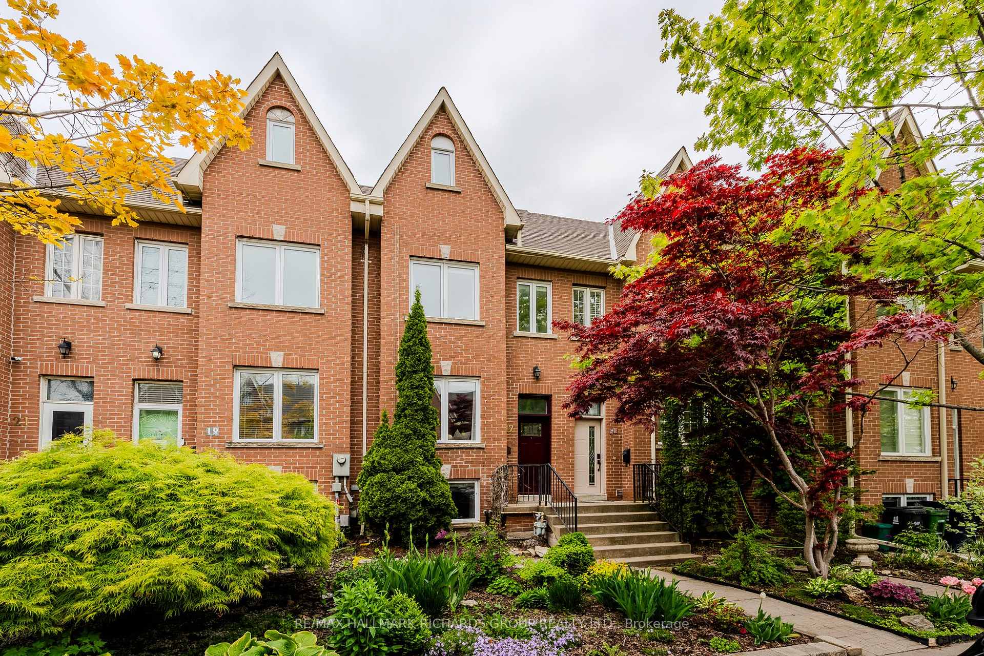 Photo 24 of 17 Brick Court, Toronto, South Riverdale — HOMEH