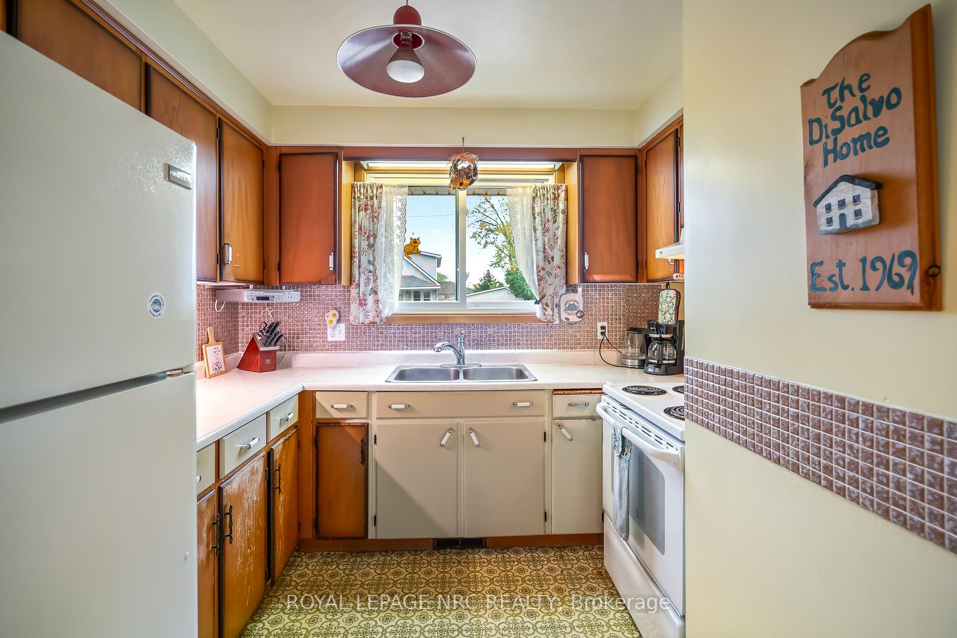 Photo 7 of 109 Mackan Street, Thorold, Allanburg/Thorold South — HOMEH