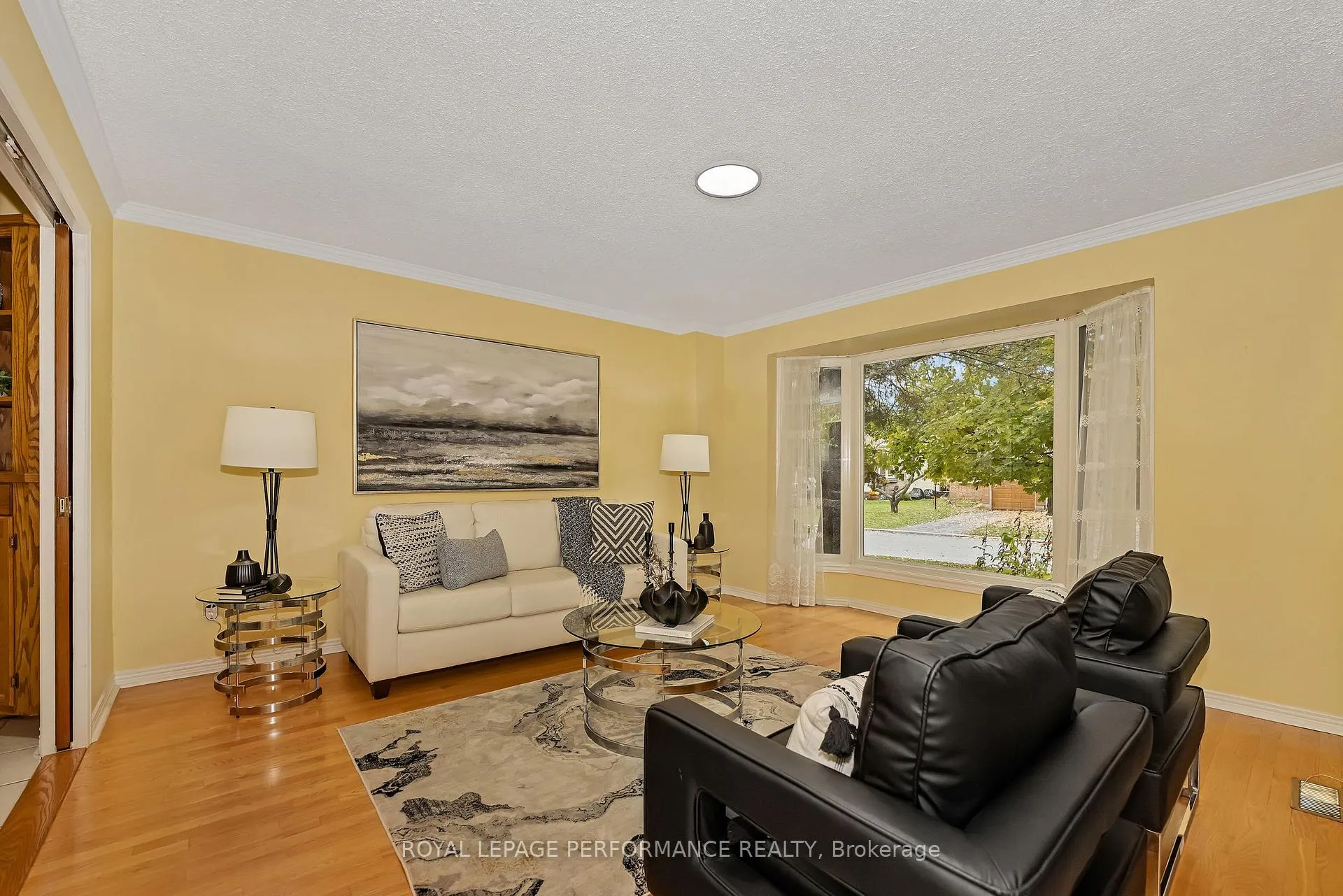 Photo 5 of 46 Otten Drive, Ottawa, Barrhaven - Pheasant Run — HOMEH
