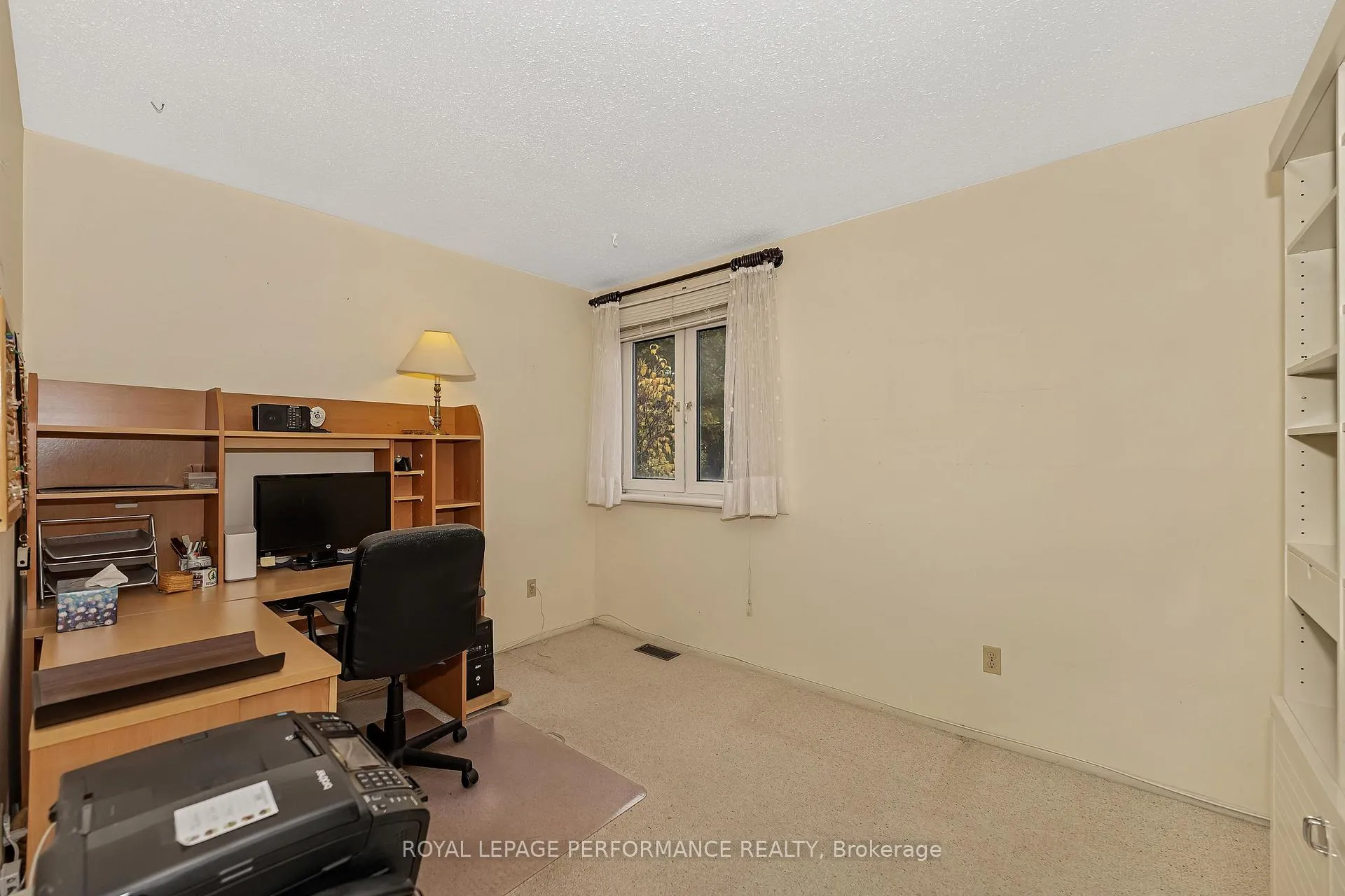 Photo 20 of 46 Otten Drive, Ottawa, Barrhaven - Pheasant Run — HOMEH