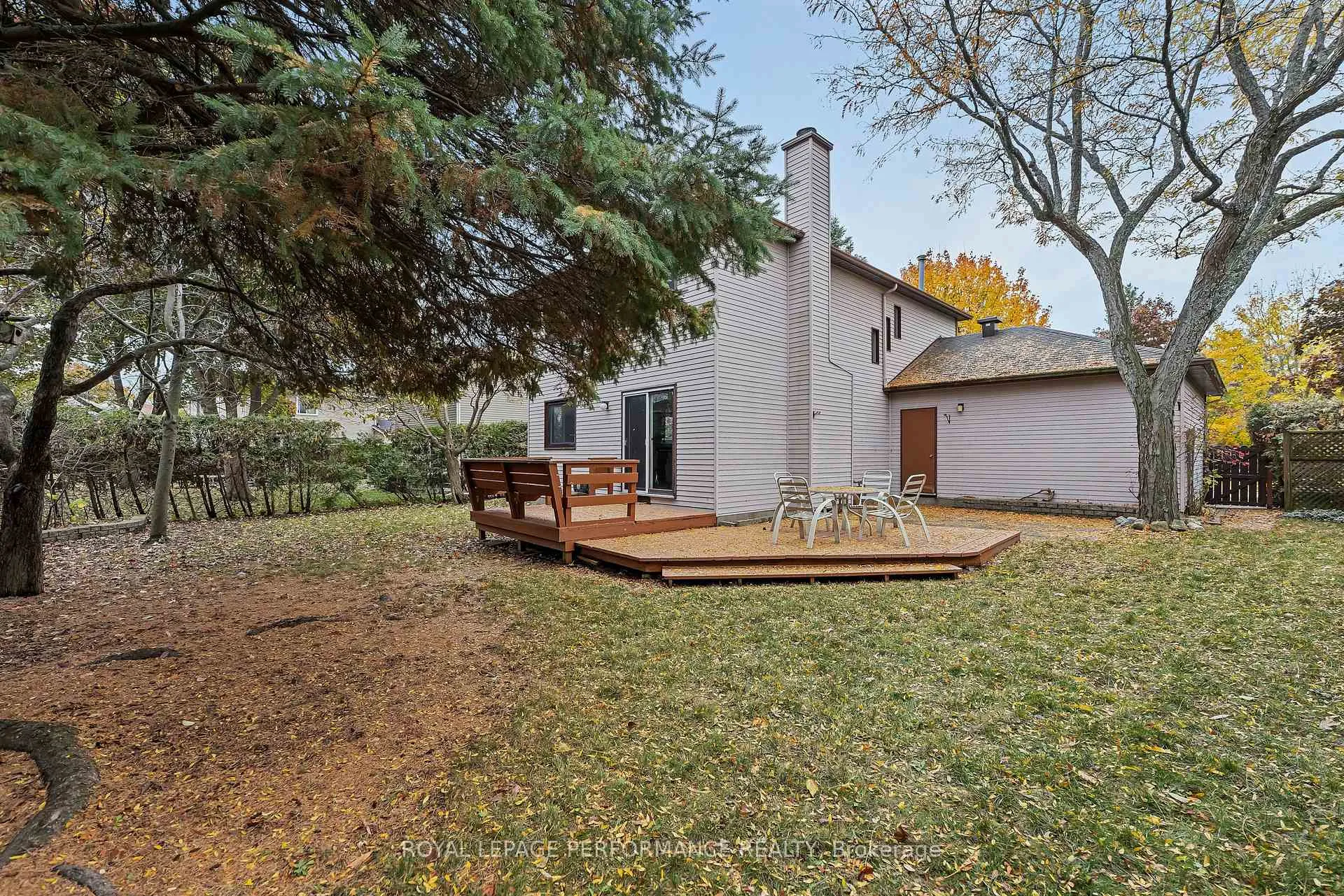 Photo 26 of 46 Otten Drive, Ottawa, Barrhaven - Pheasant Run — HOMEH