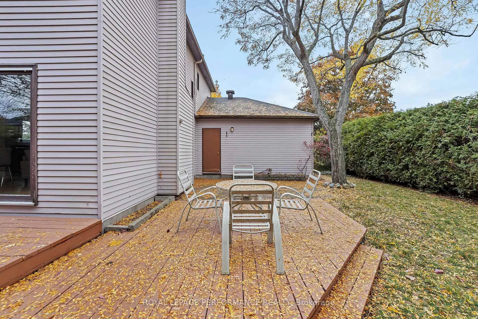 Photo 28 of 46 Otten Drive, Ottawa, Barrhaven - Pheasant Run — HOMEH