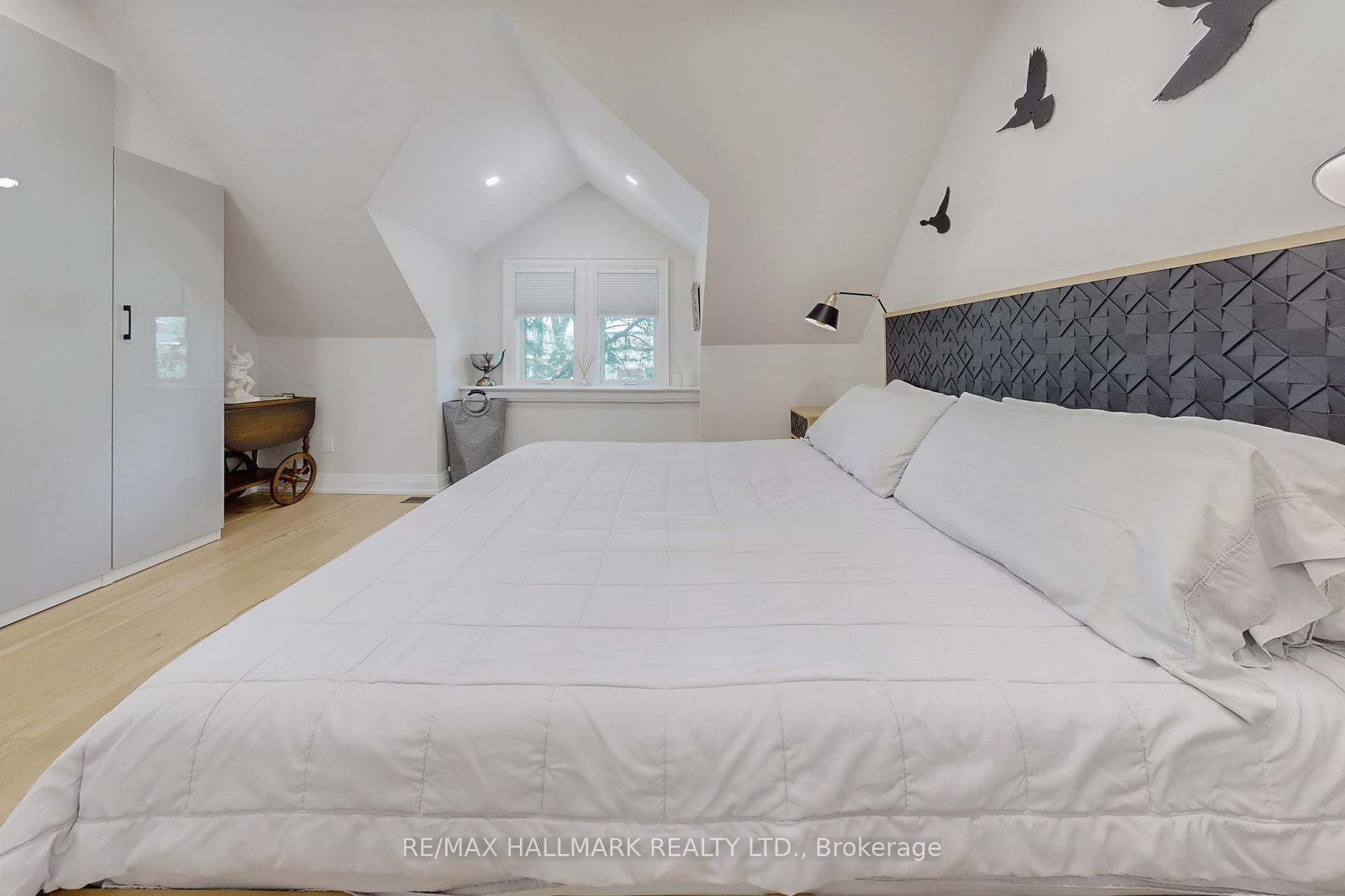 Photo 16 of 31 Garnock Avenue, Toronto, North Riverdale — HOMEH