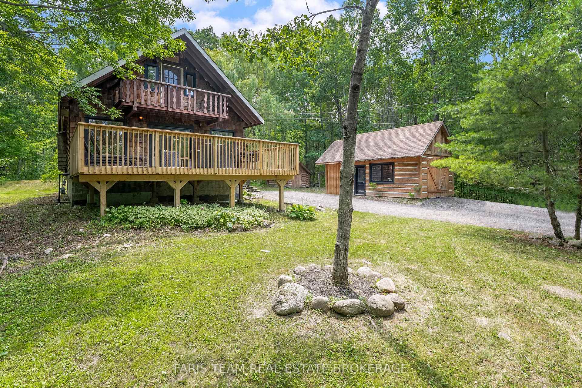 Photo 3 of 457 Silver Birch Drive, Tiny, Rural Tiny — HOMEH
