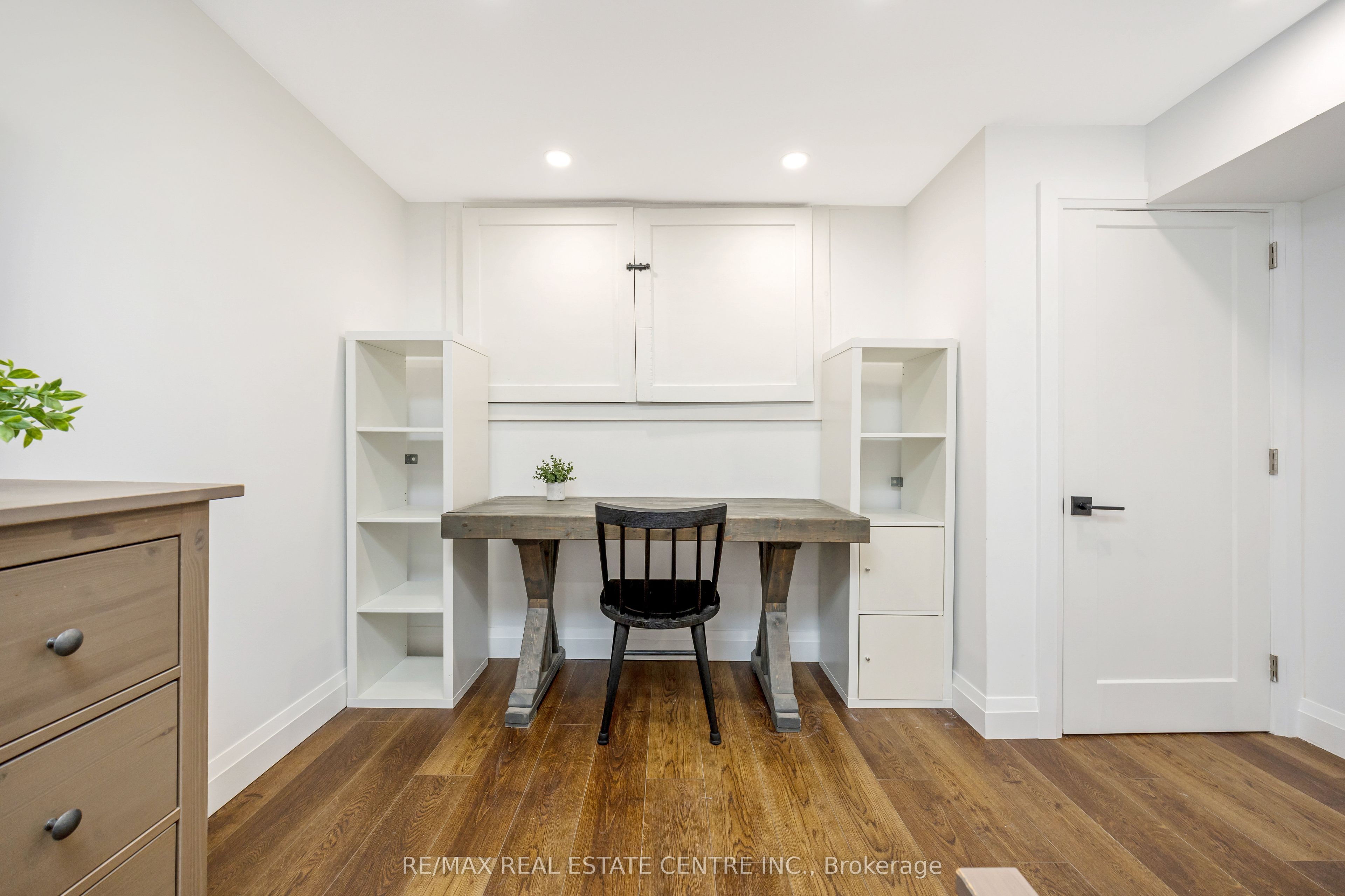 Photo 72 of 884 Hemlock Drive, Milton, Dorset Park — HOMEH
