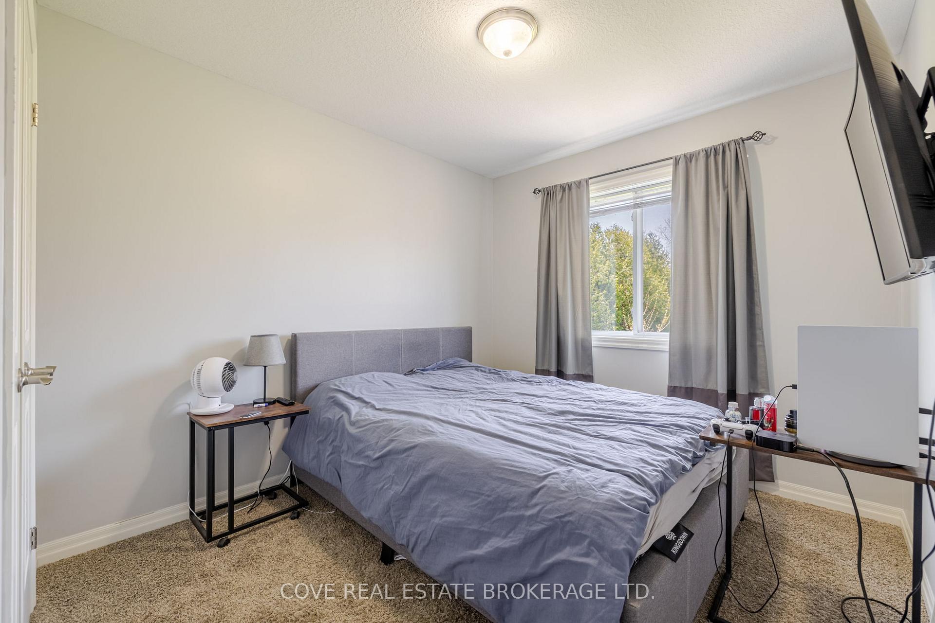 Photo 20 of 35 Leesboro Trail, Thames Centre, Thorndale — HOMEH