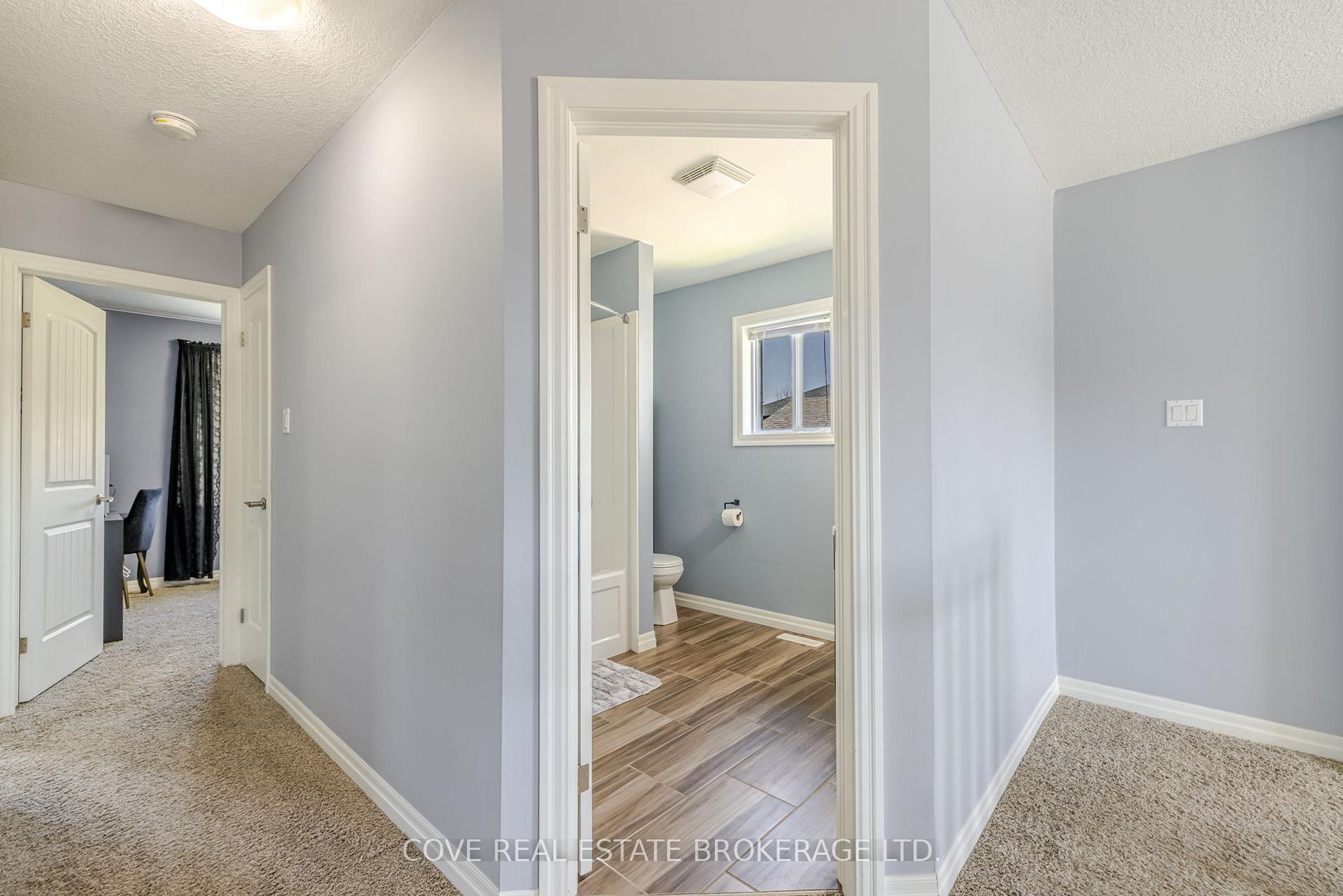 Photo 24 of 35 Leesboro Trail, Thames Centre, Thorndale — HOMEH