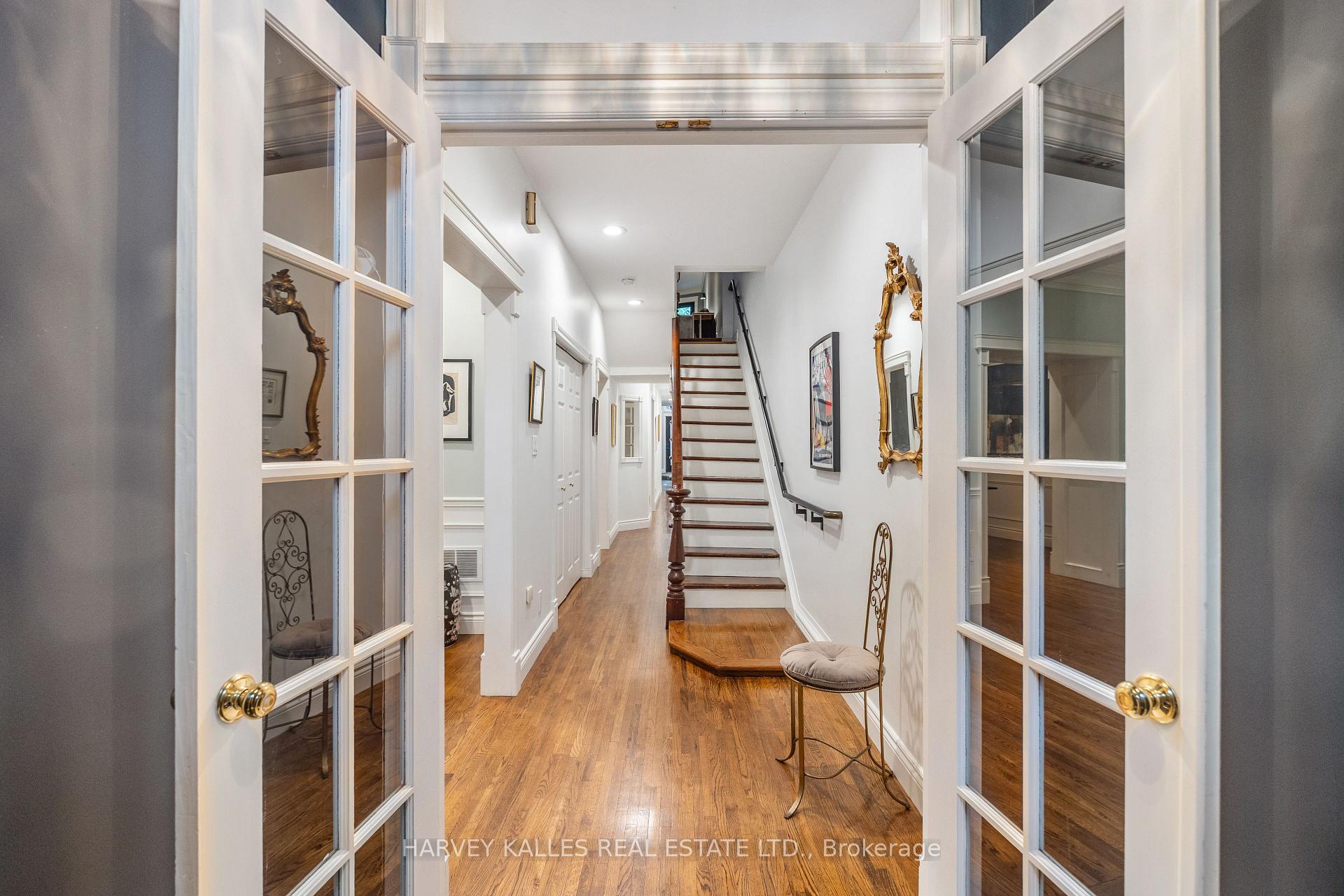 Photo 3 of 200 Seaton Street, Toronto, Cabbagetown-South St. James Town — HOMEH