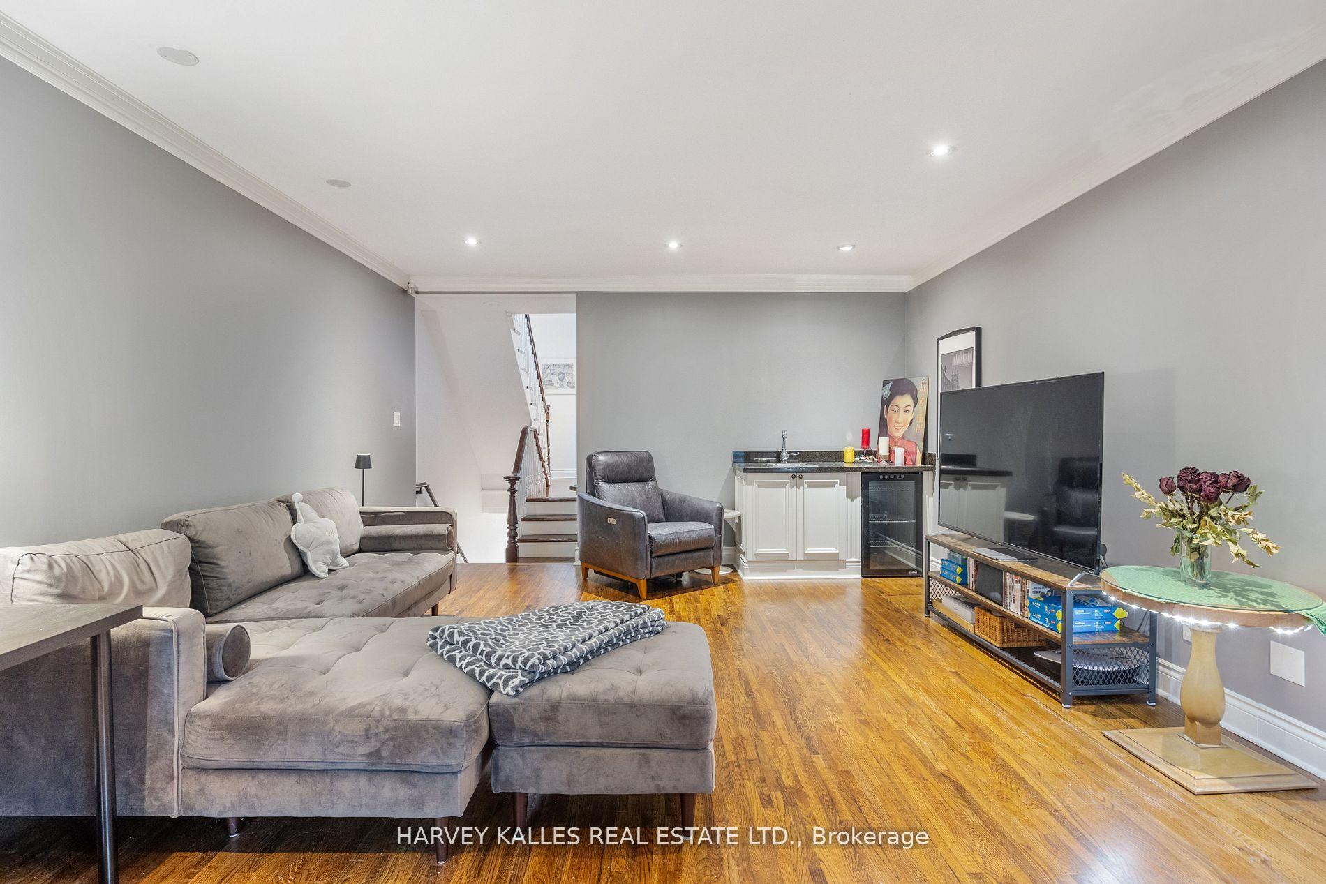 Photo 23 of 200 Seaton Street, Toronto, Cabbagetown-South St. James Town — HOMEH