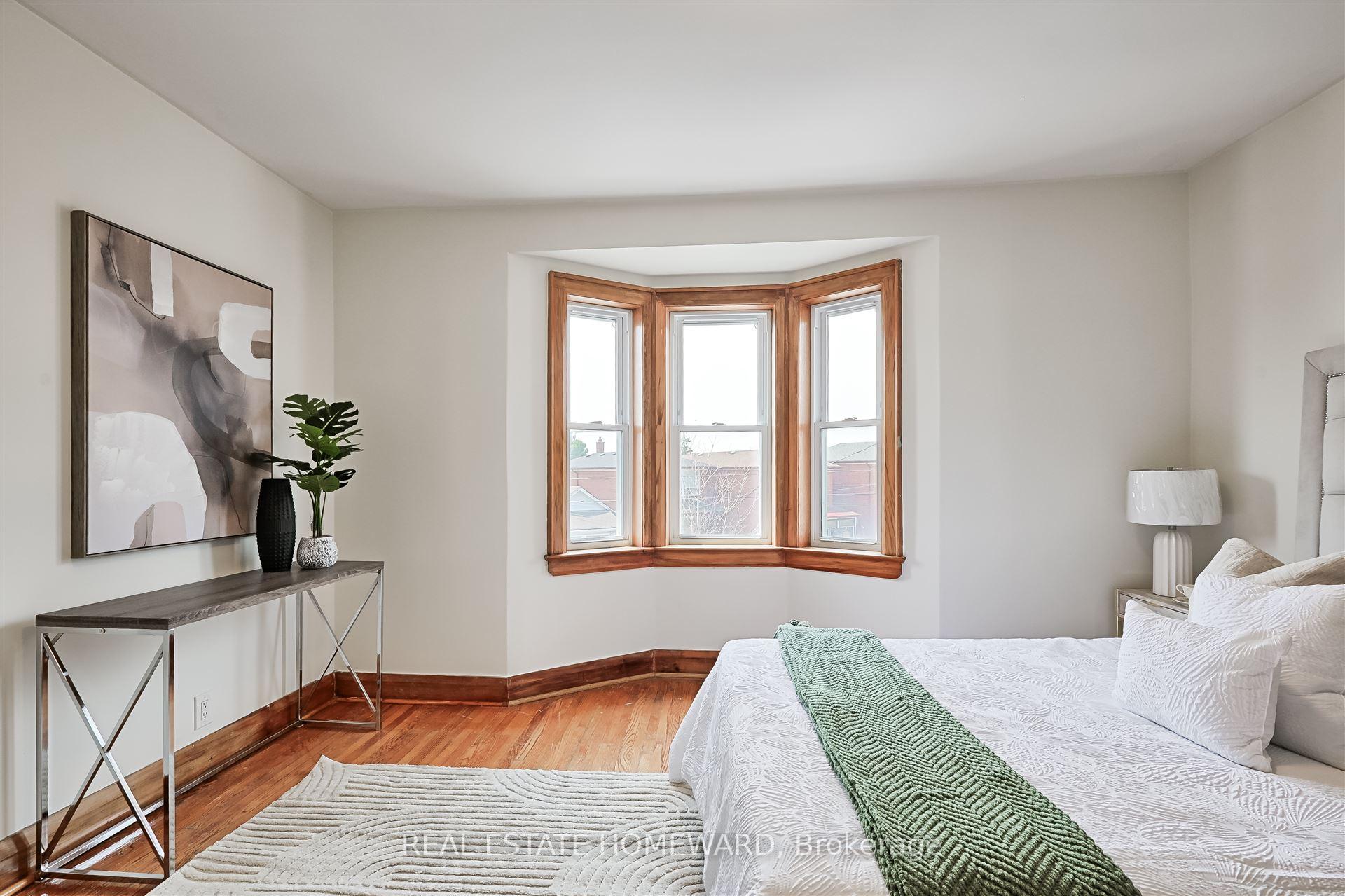 Photo 22 of 715 Vaughan Road, Toronto, Oakwood Village — HOMEH