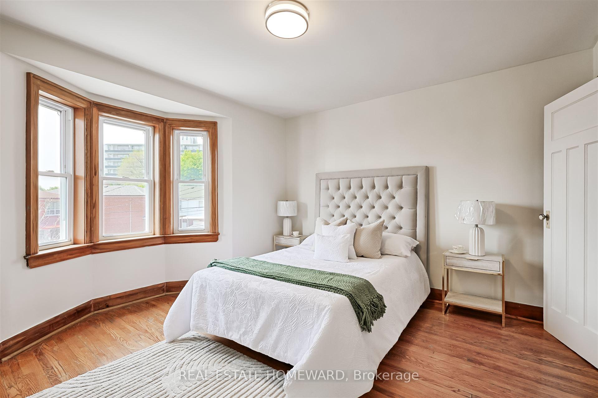 Photo 23 of 715 Vaughan Road, Toronto, Oakwood Village — HOMEH