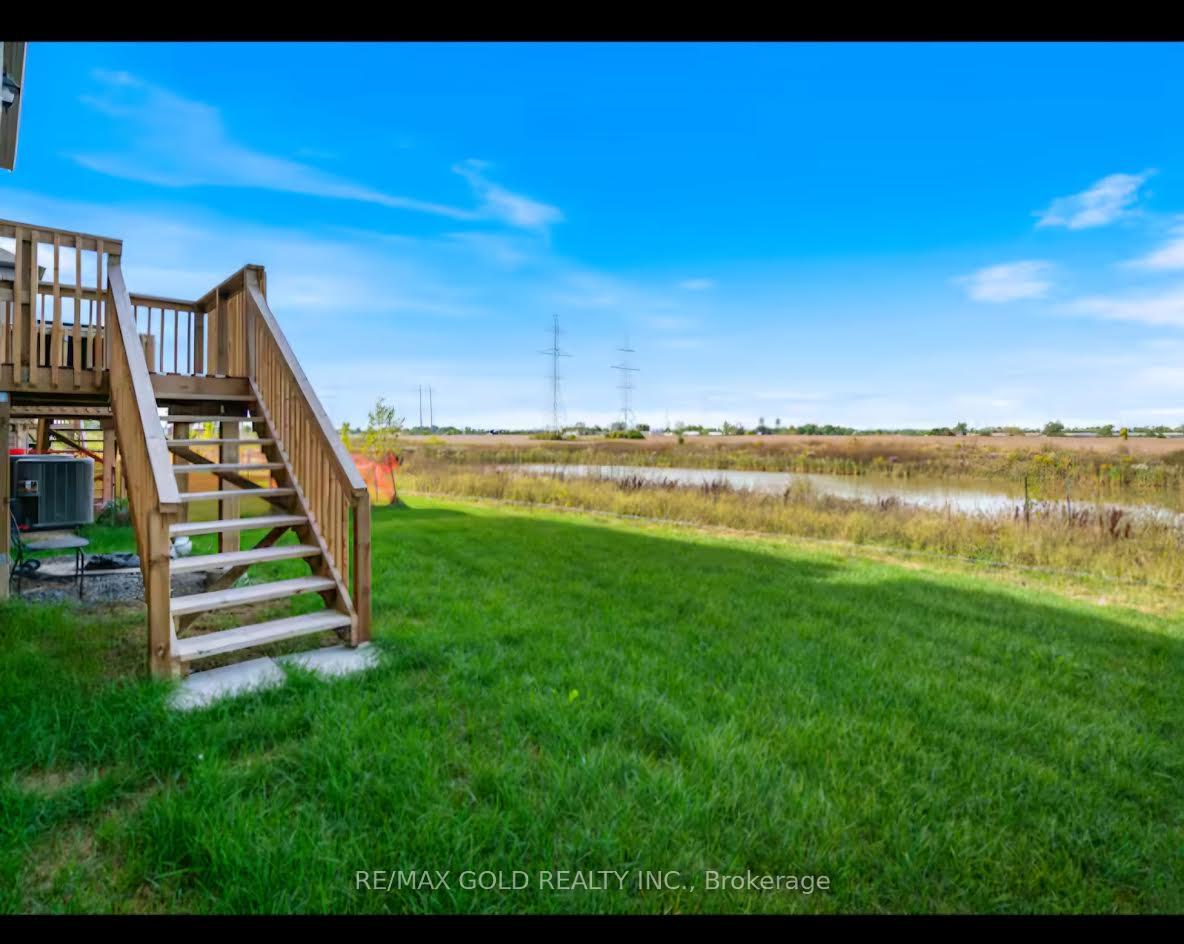 Photo 19 of 215 Vanilla Trail, Thorold, Rolling Meadows — HOMEH