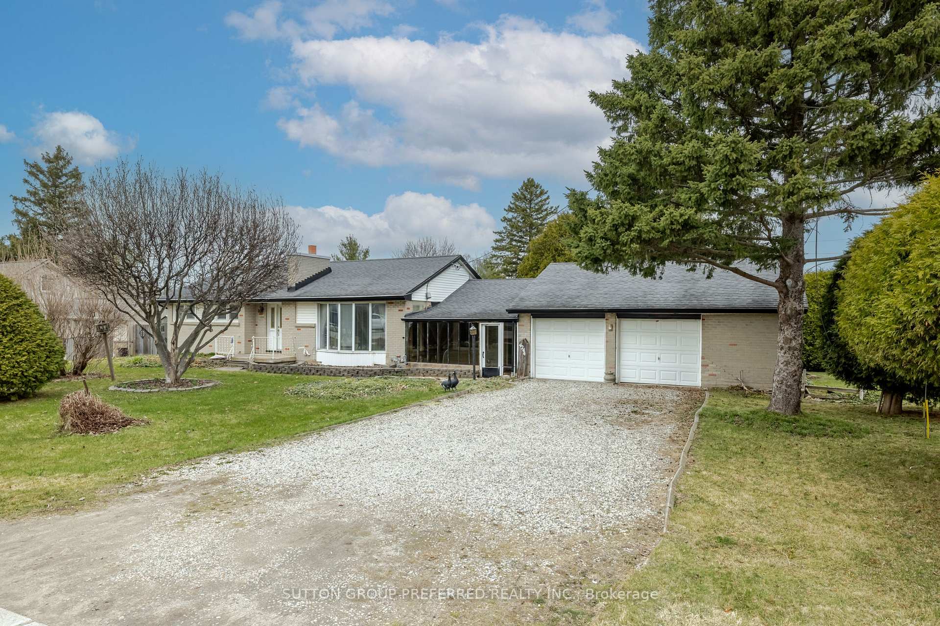 Photo 2 of 4244 Hamilton Road, Thames Centre, Dorchester — HOMEH