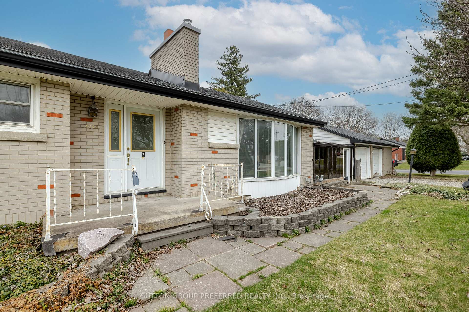 Photo 3 of 4244 Hamilton Road, Thames Centre, Dorchester — HOMEH