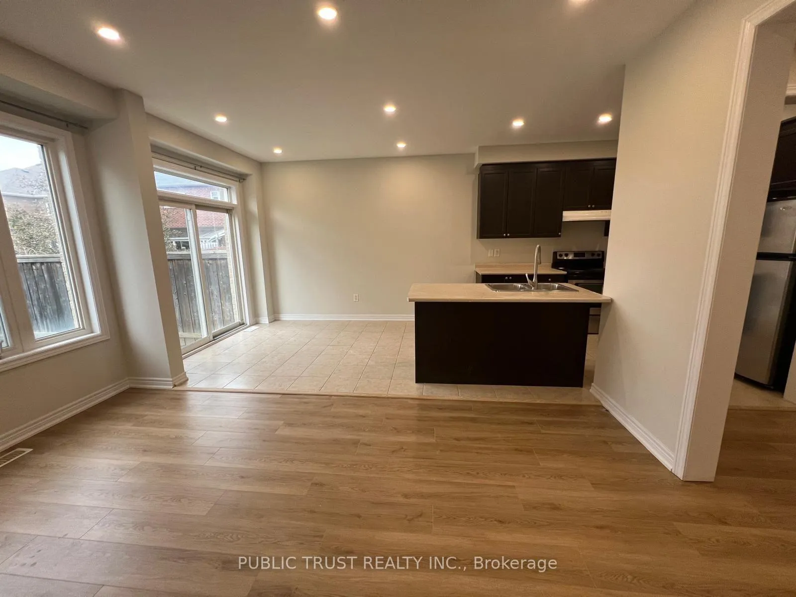 Photo 12 of 36 Turnhouse Crescent, Markham, Box Grove — HOMEH