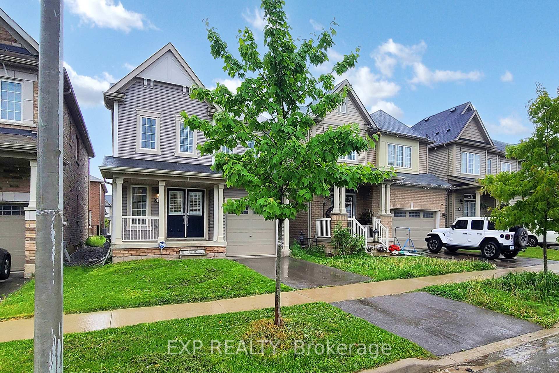 Front of 9 Esther Crescent