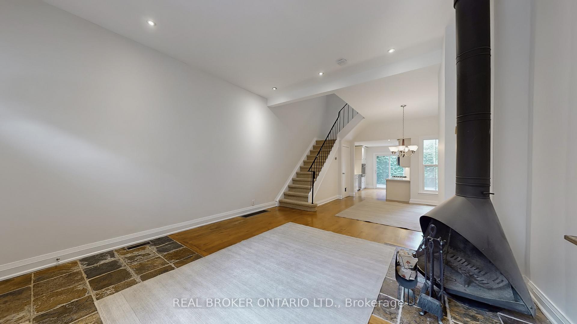 Photo 5 of 16 Wilkins Avenue, Toronto, Moss Park — HOMEH