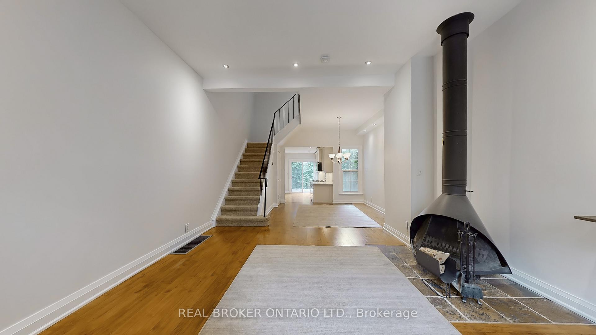 Photo 6 of 16 Wilkins Avenue, Toronto, Moss Park — HOMEH