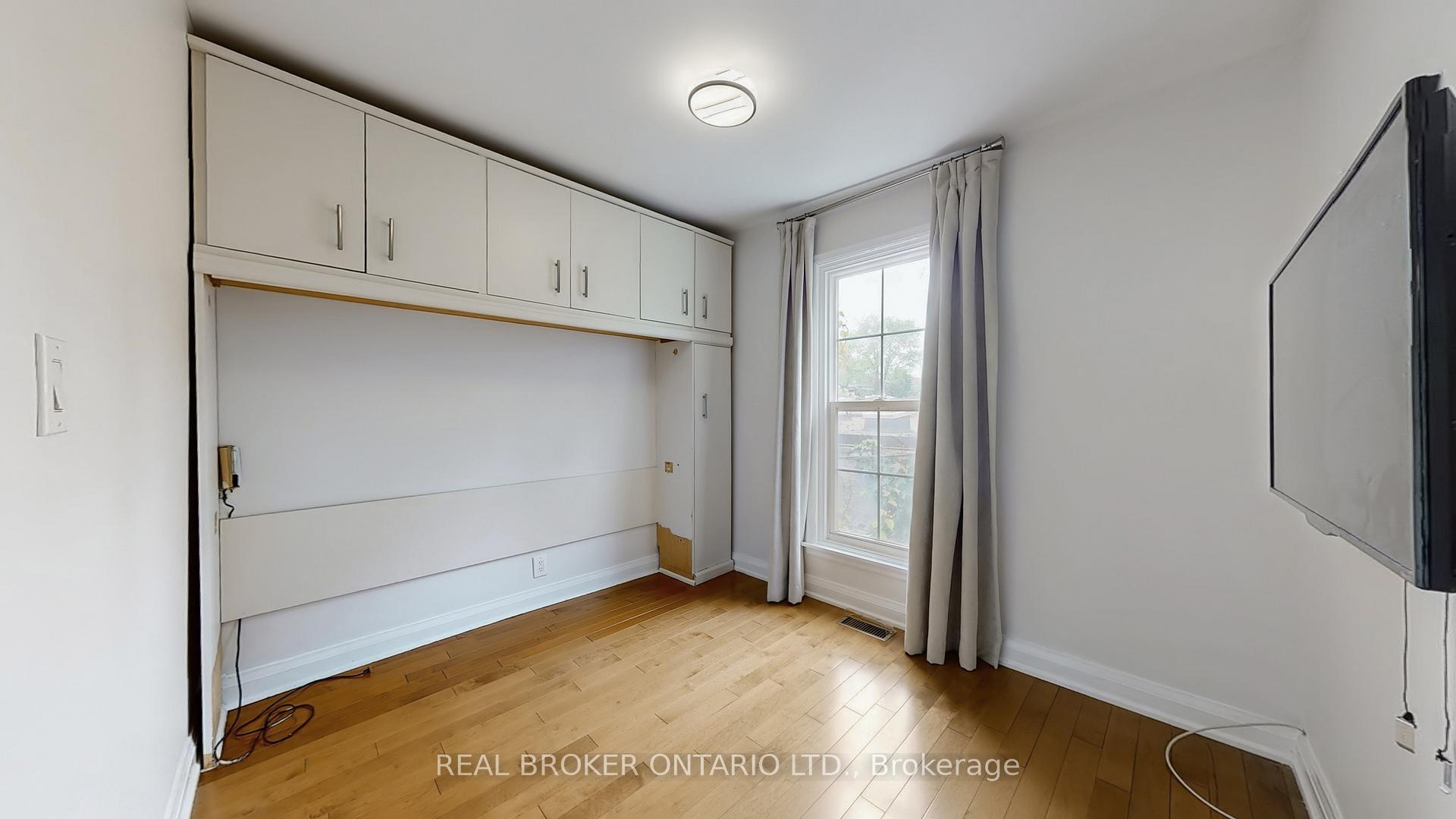 Photo 31 of 16 Wilkins Avenue, Toronto, Moss Park — HOMEH