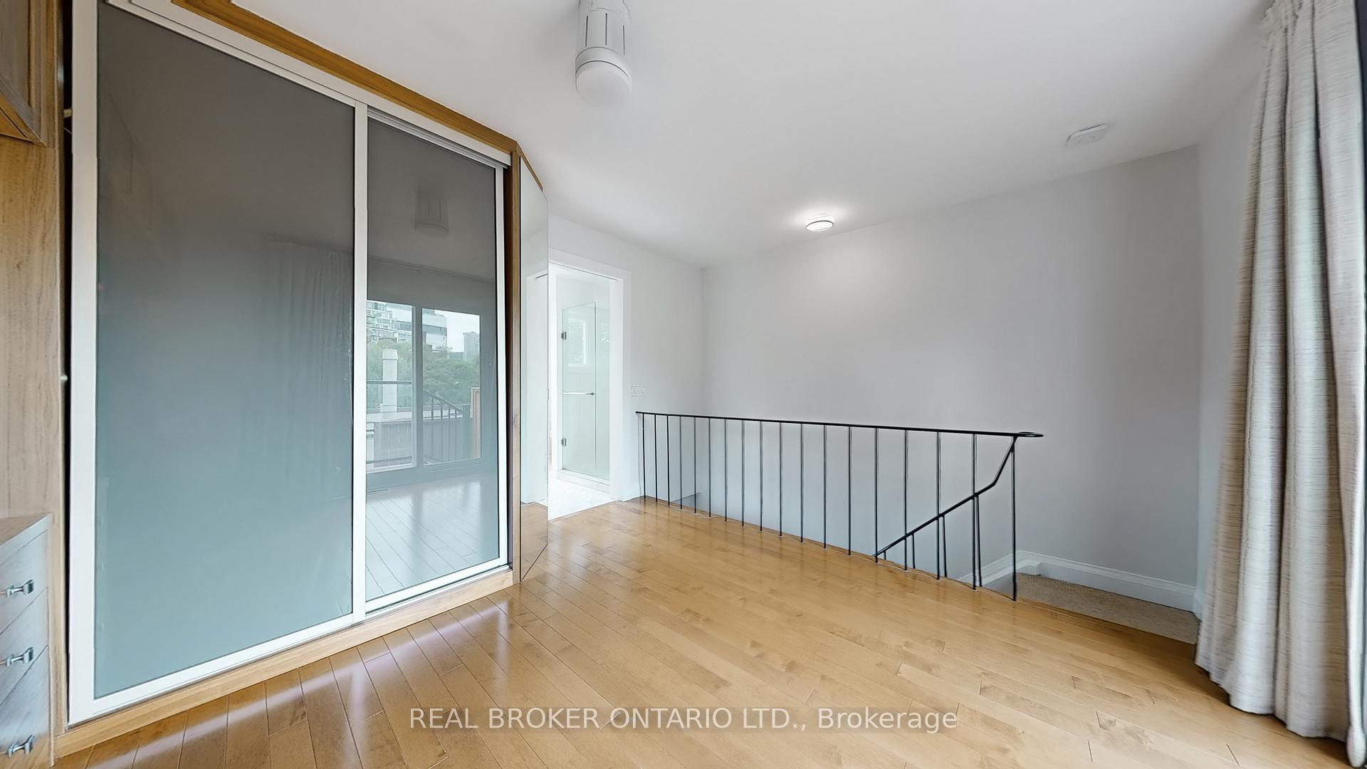 Photo 39 of 16 Wilkins Avenue, Toronto, Moss Park — HOMEH