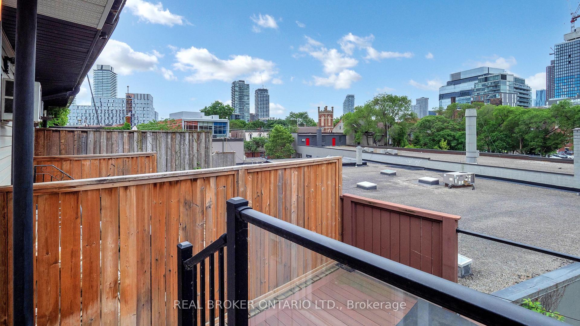 Photo 44 of 16 Wilkins Avenue, Toronto, Moss Park — HOMEH