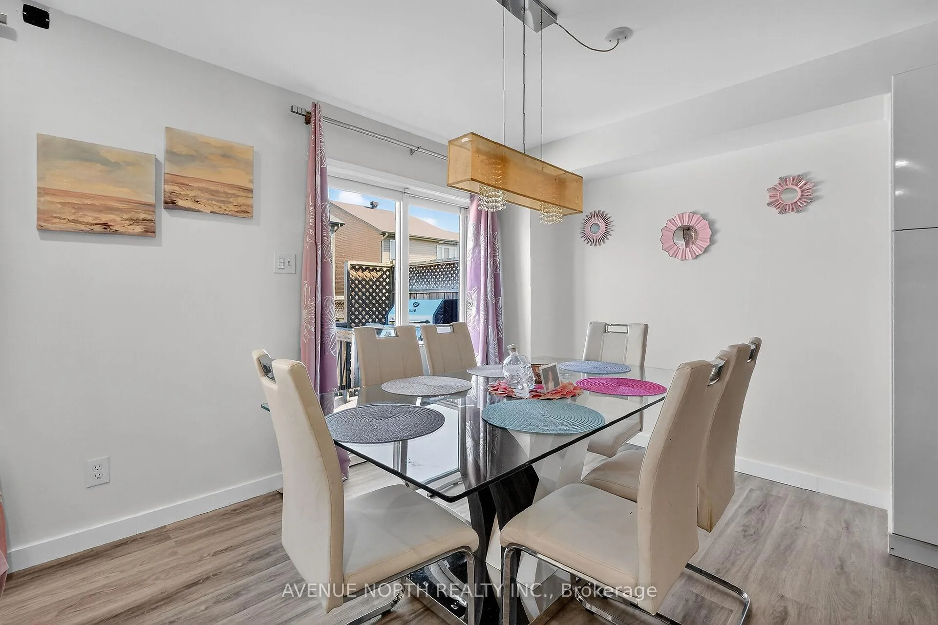 Photo 18 of 208 Kingswell Street, Ottawa, Leitrim — HOMEH