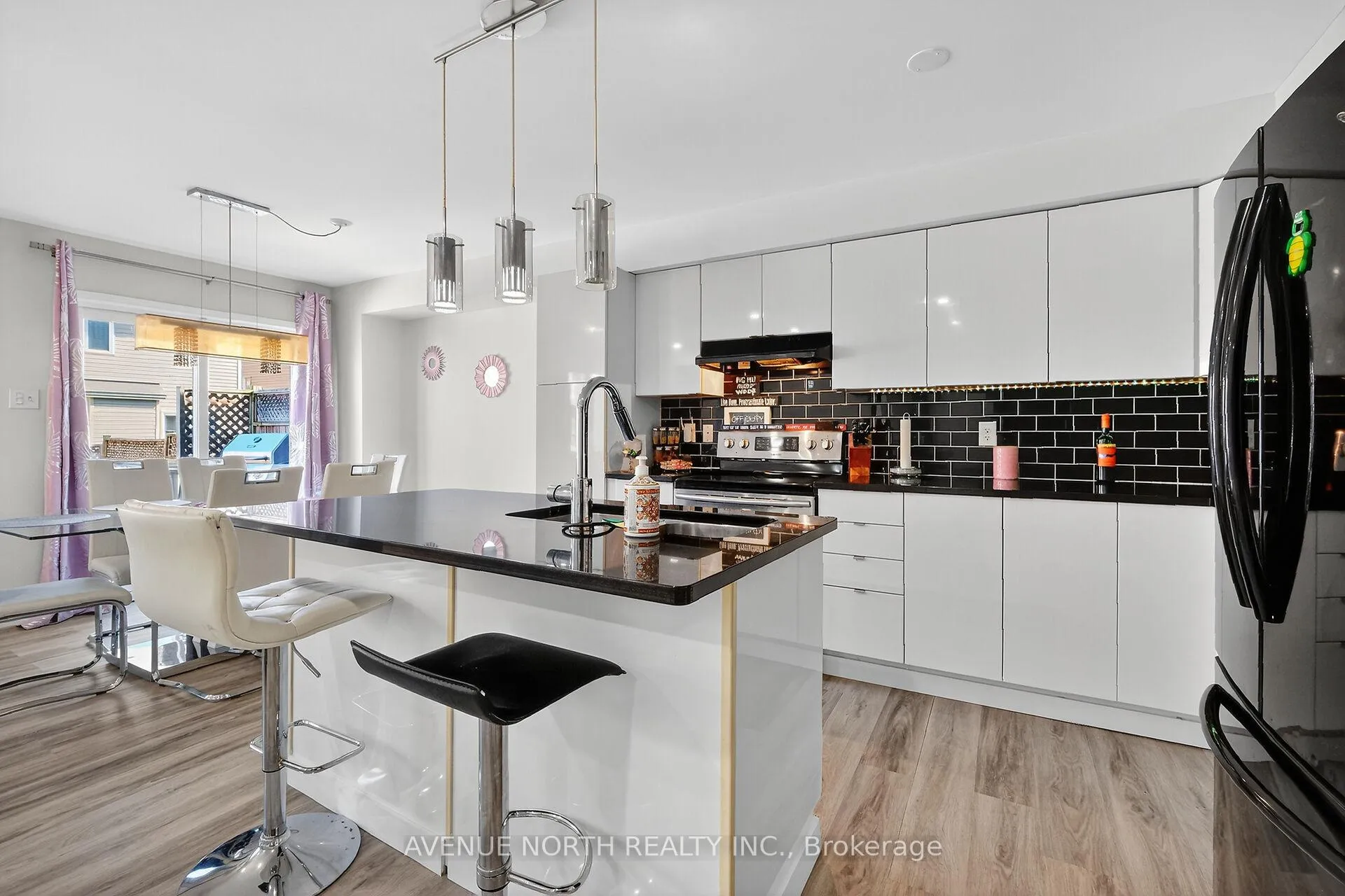 Photo 21 of 208 Kingswell Street, Ottawa, Leitrim — HOMEH
