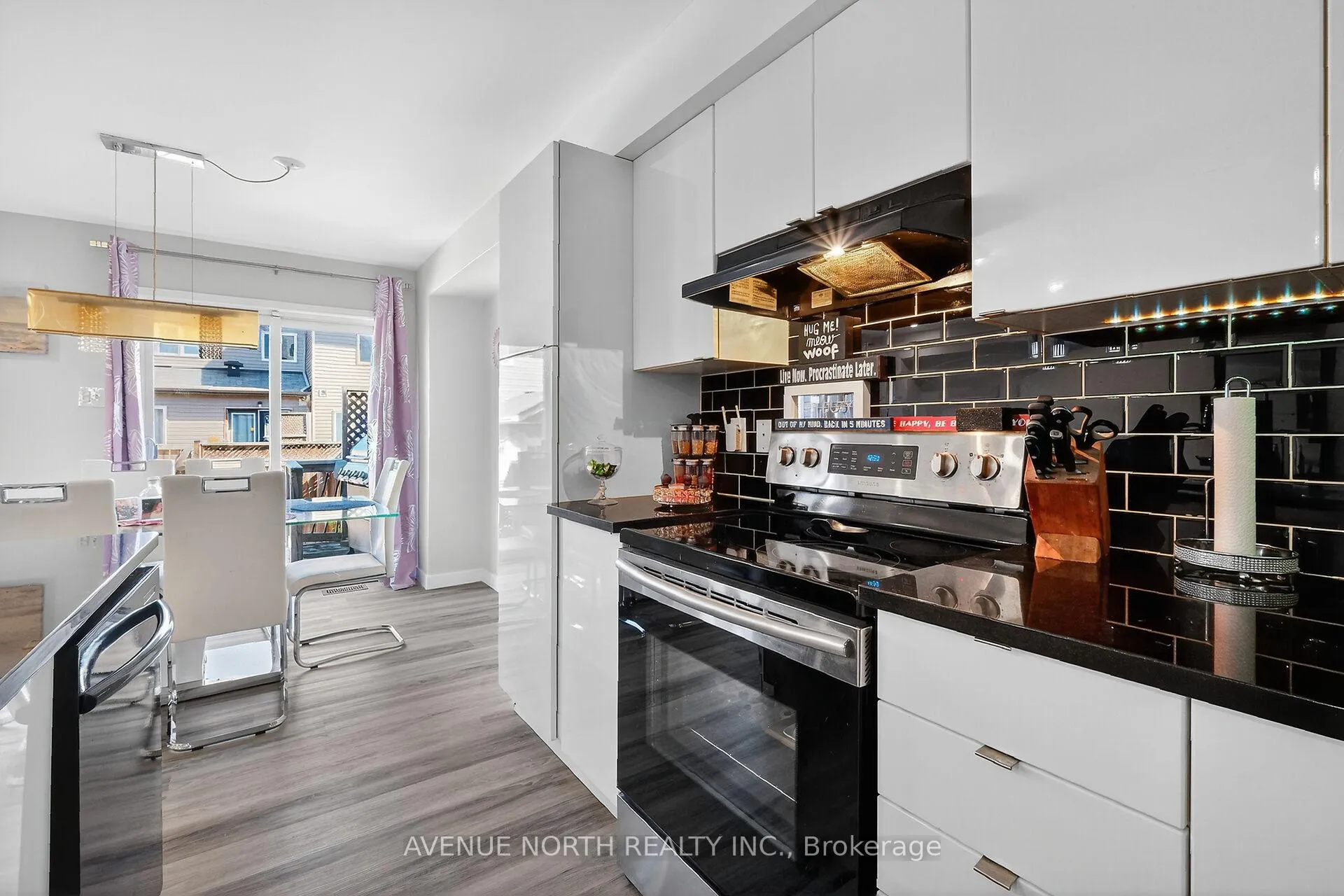 Photo 24 of 208 Kingswell Street, Ottawa, Leitrim — HOMEH