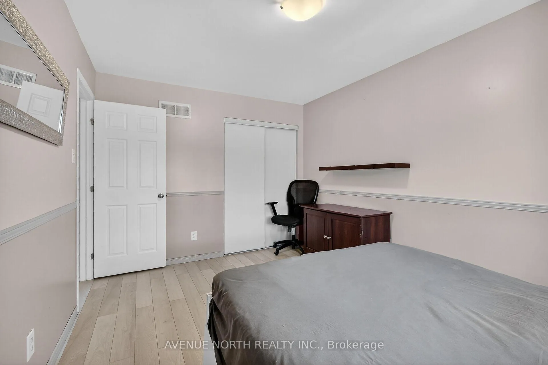 Photo 31 of 208 Kingswell Street, Ottawa, Leitrim — HOMEH