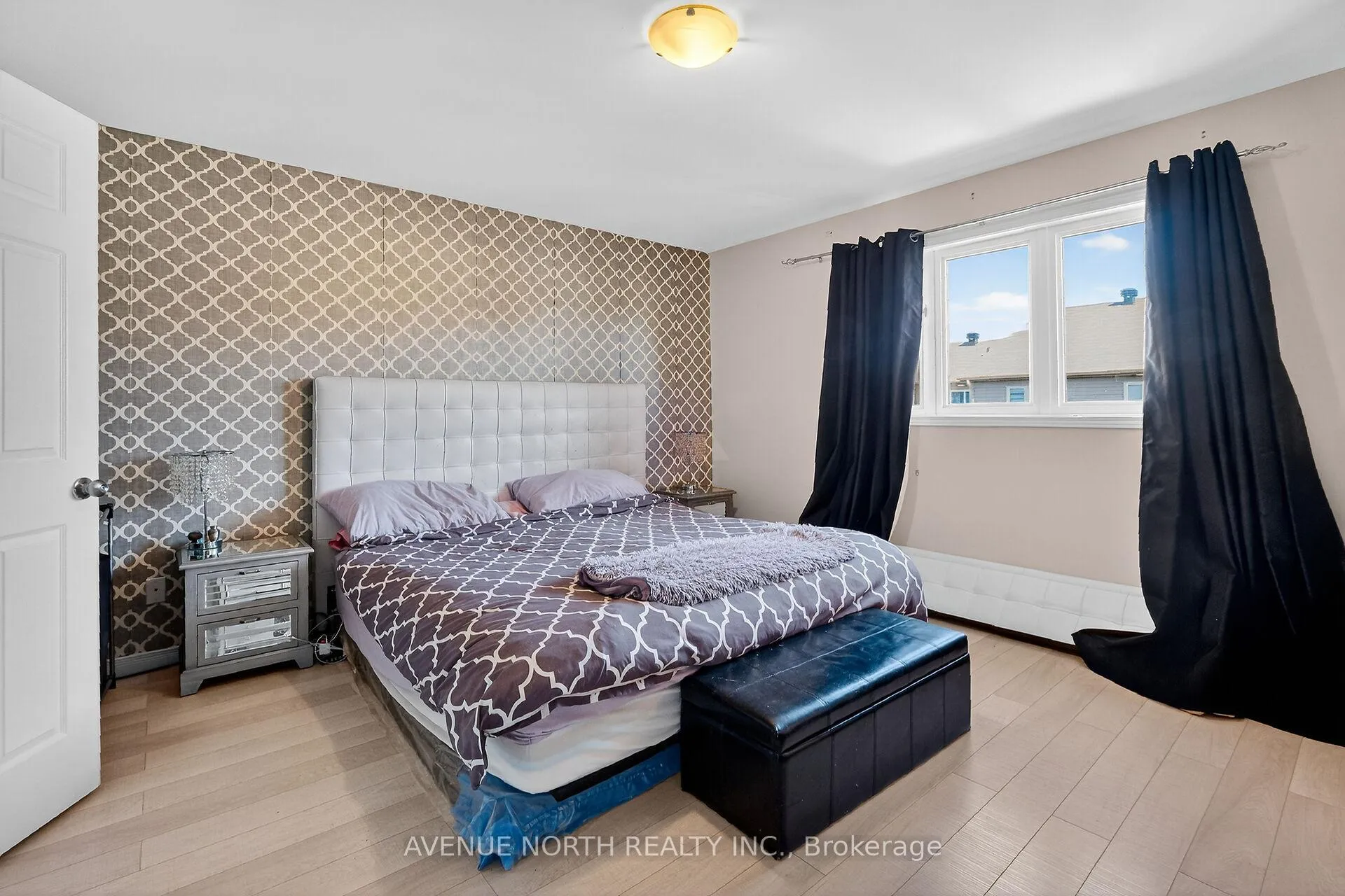 Photo 34 of 208 Kingswell Street, Ottawa, Leitrim — HOMEH