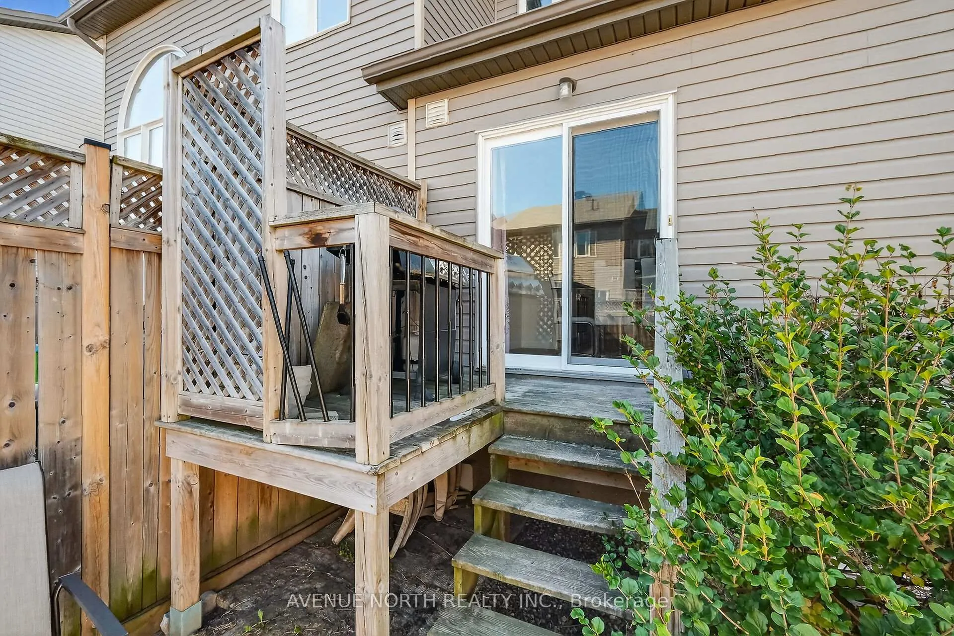 Photo 49 of 208 Kingswell Street, Ottawa, Leitrim — HOMEH