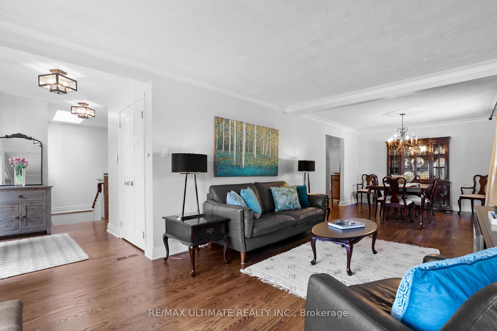 Photo 3 of 36 Ashall Boulevard, Toronto, O'Connor-Parkview — HOMEH