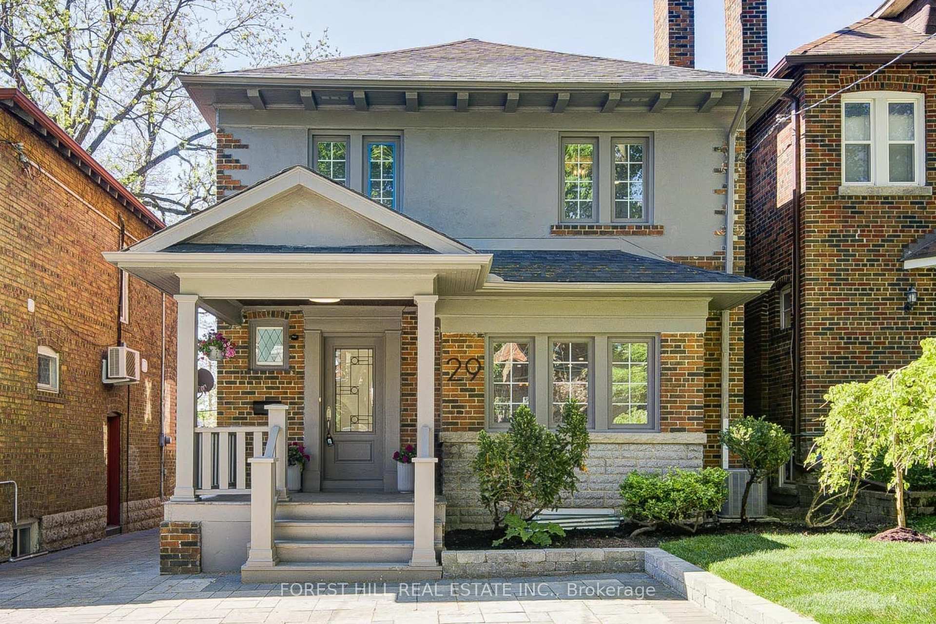 Photo 1 of 29 Burnaby Boulevard, Toronto, Yonge-Eglinton — HOMEH
