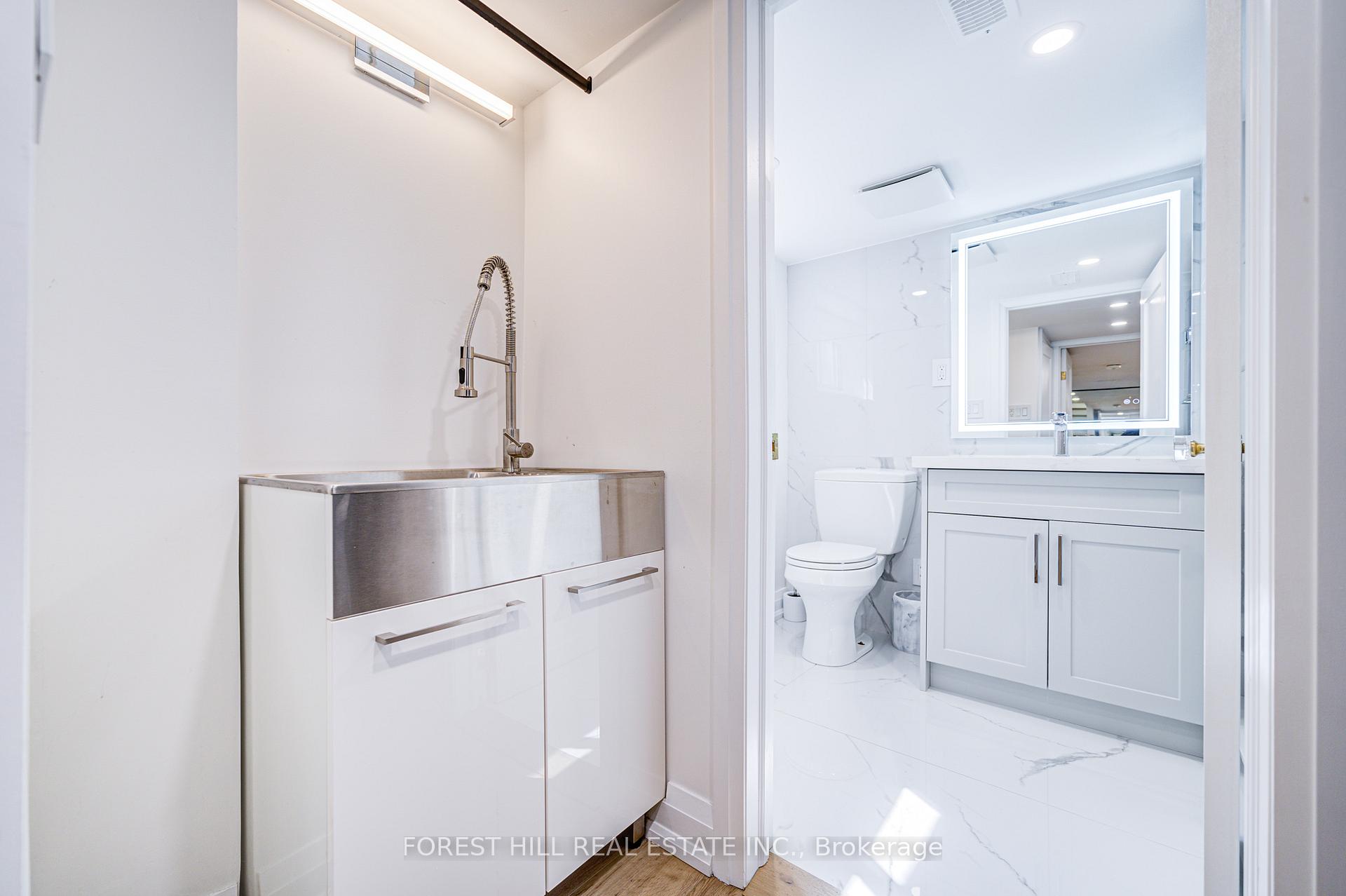 Photo 26 of 29 Burnaby Boulevard, Toronto, Yonge-Eglinton — HOMEH