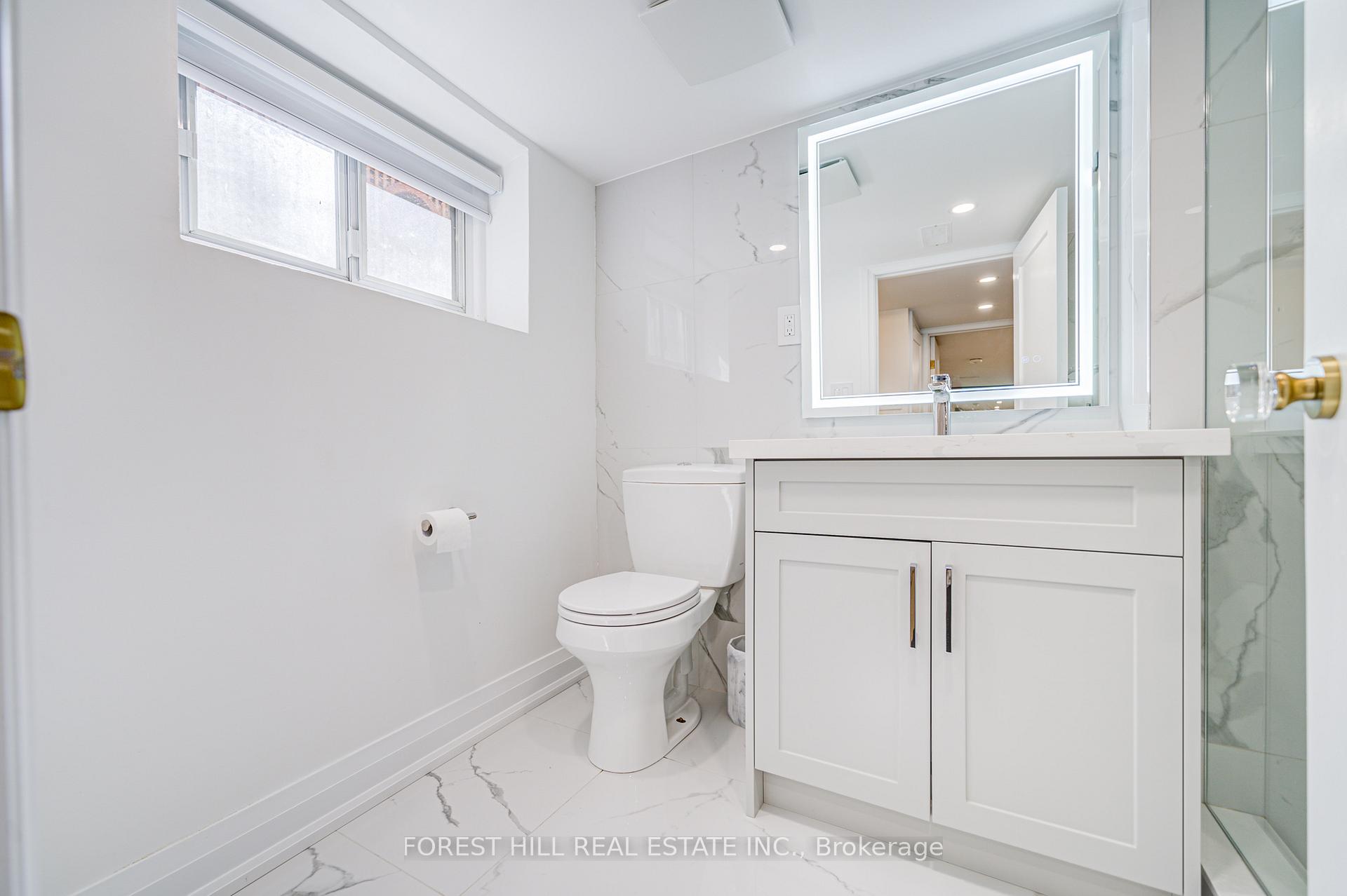 Photo 27 of 29 Burnaby Boulevard, Toronto, Yonge-Eglinton — HOMEH