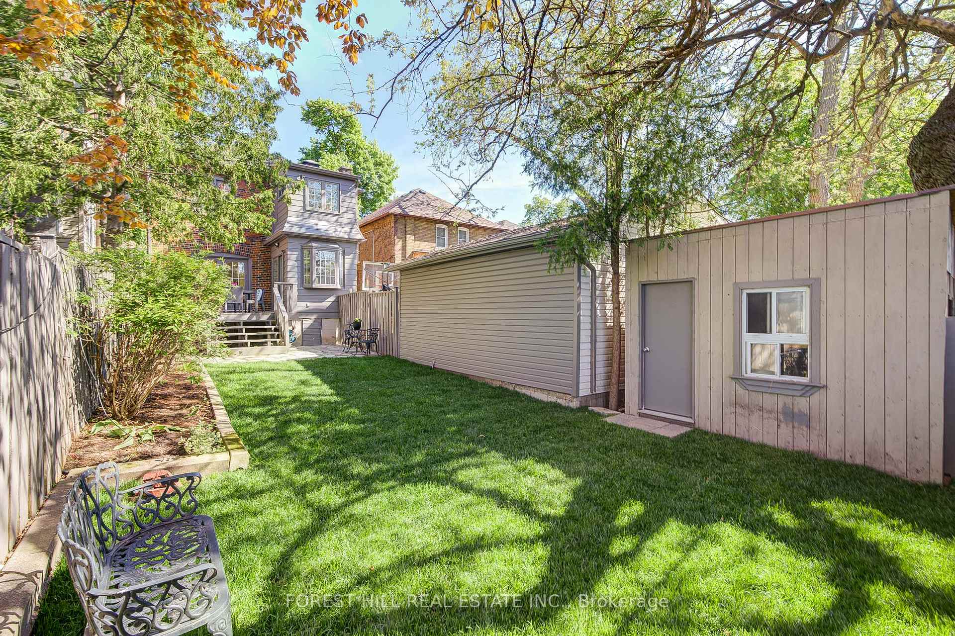 Photo 33 of 29 Burnaby Boulevard, Toronto, Yonge-Eglinton — HOMEH