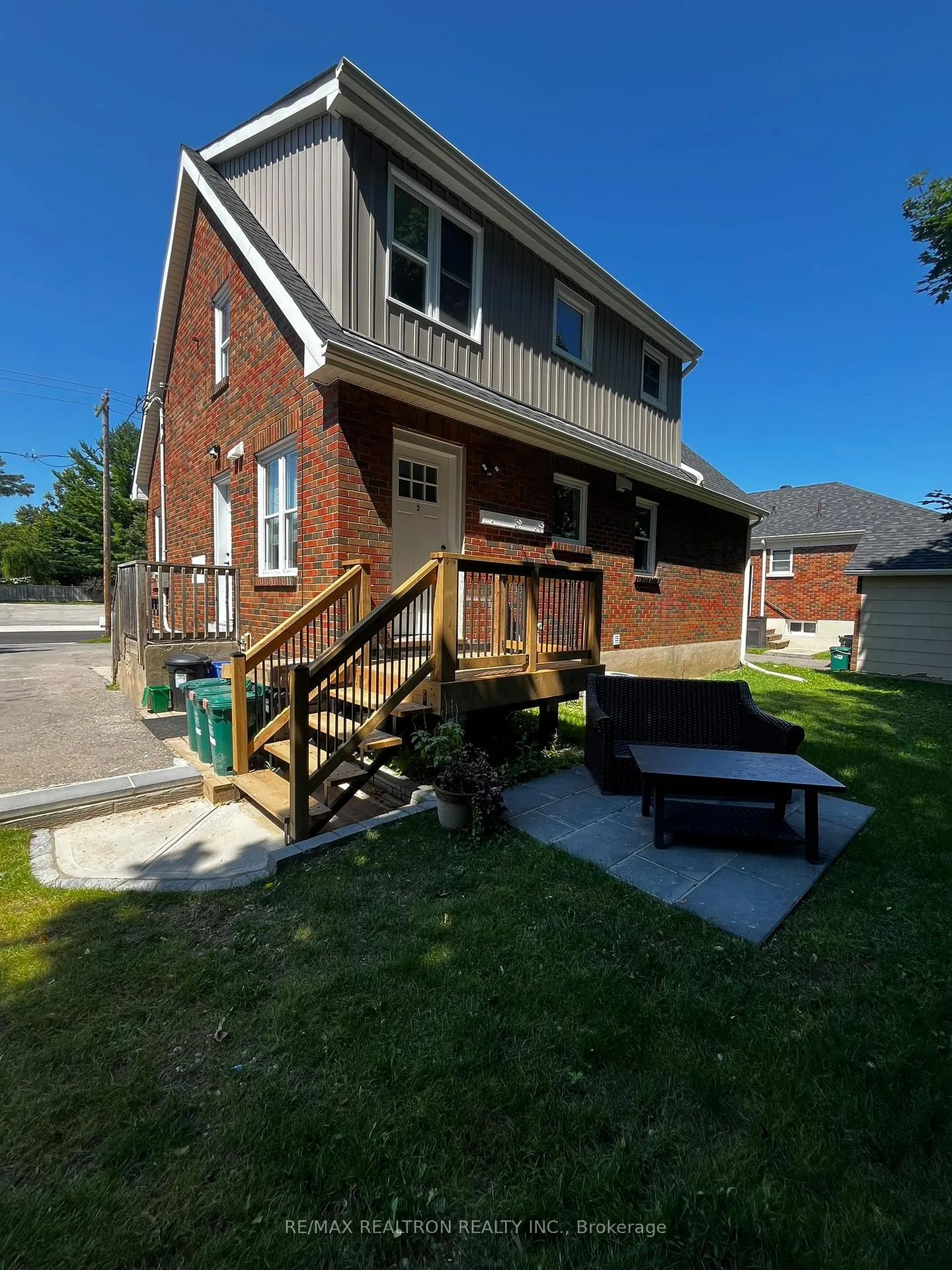 Photo 13 of Unit 1, 9 Gunn Street, Barrie, Wellington — HOMEH