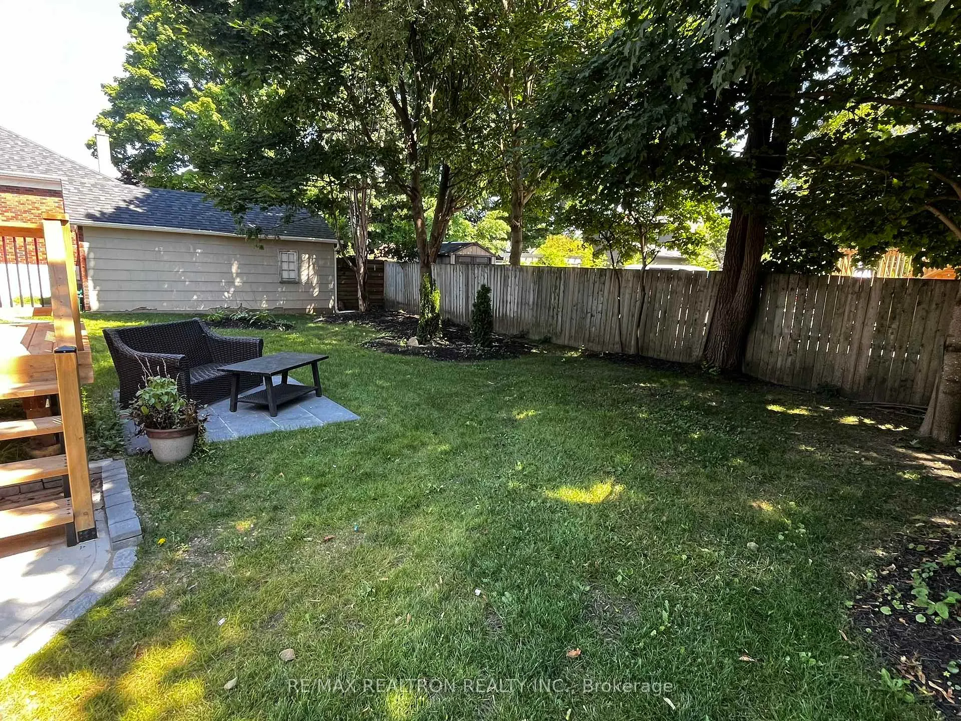 Photo 16 of Unit 1, 9 Gunn Street, Barrie, Wellington — HOMEH