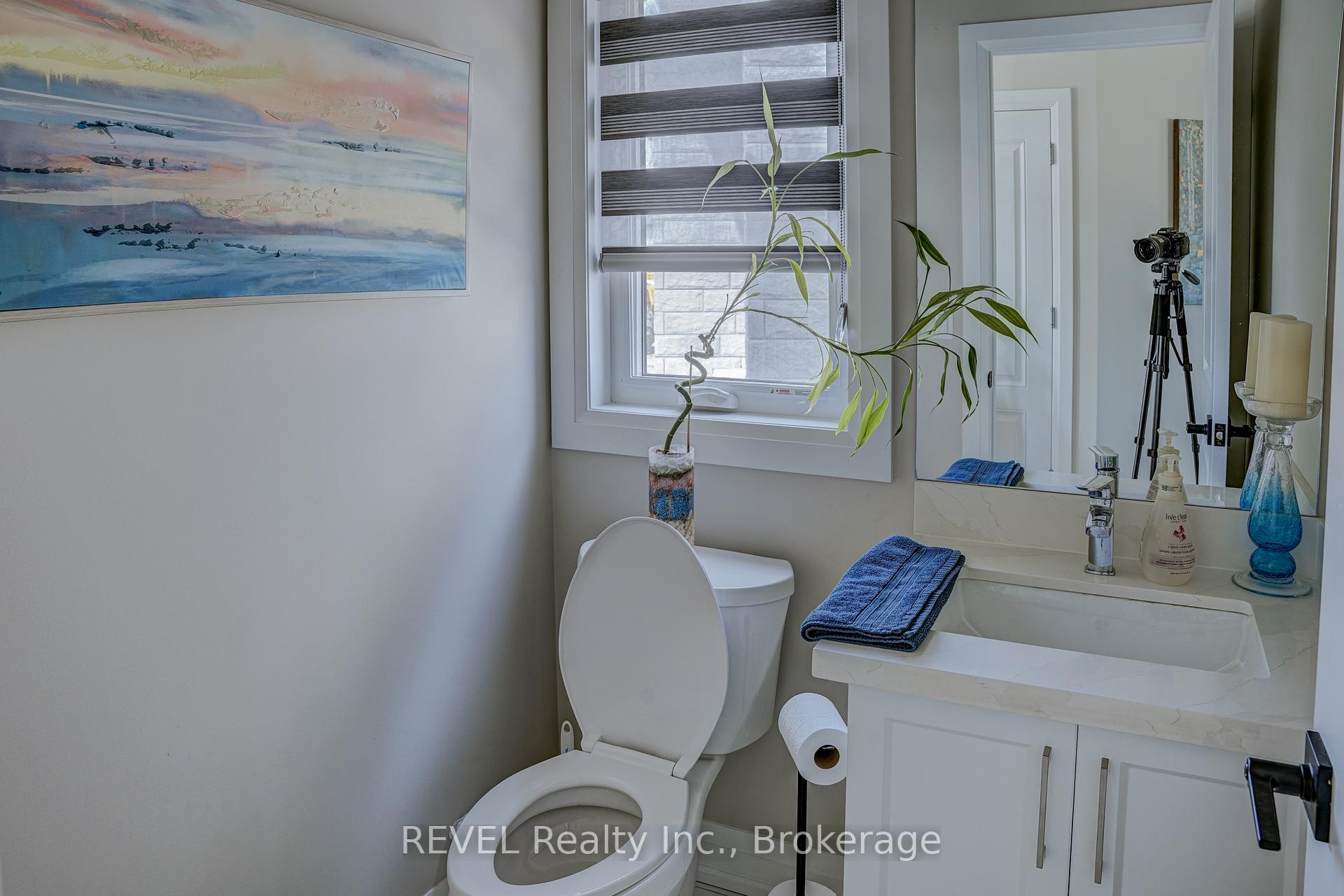 Photo 7 of 29 Elvira Way, Thorold, Rolling Meadows — HOMEH