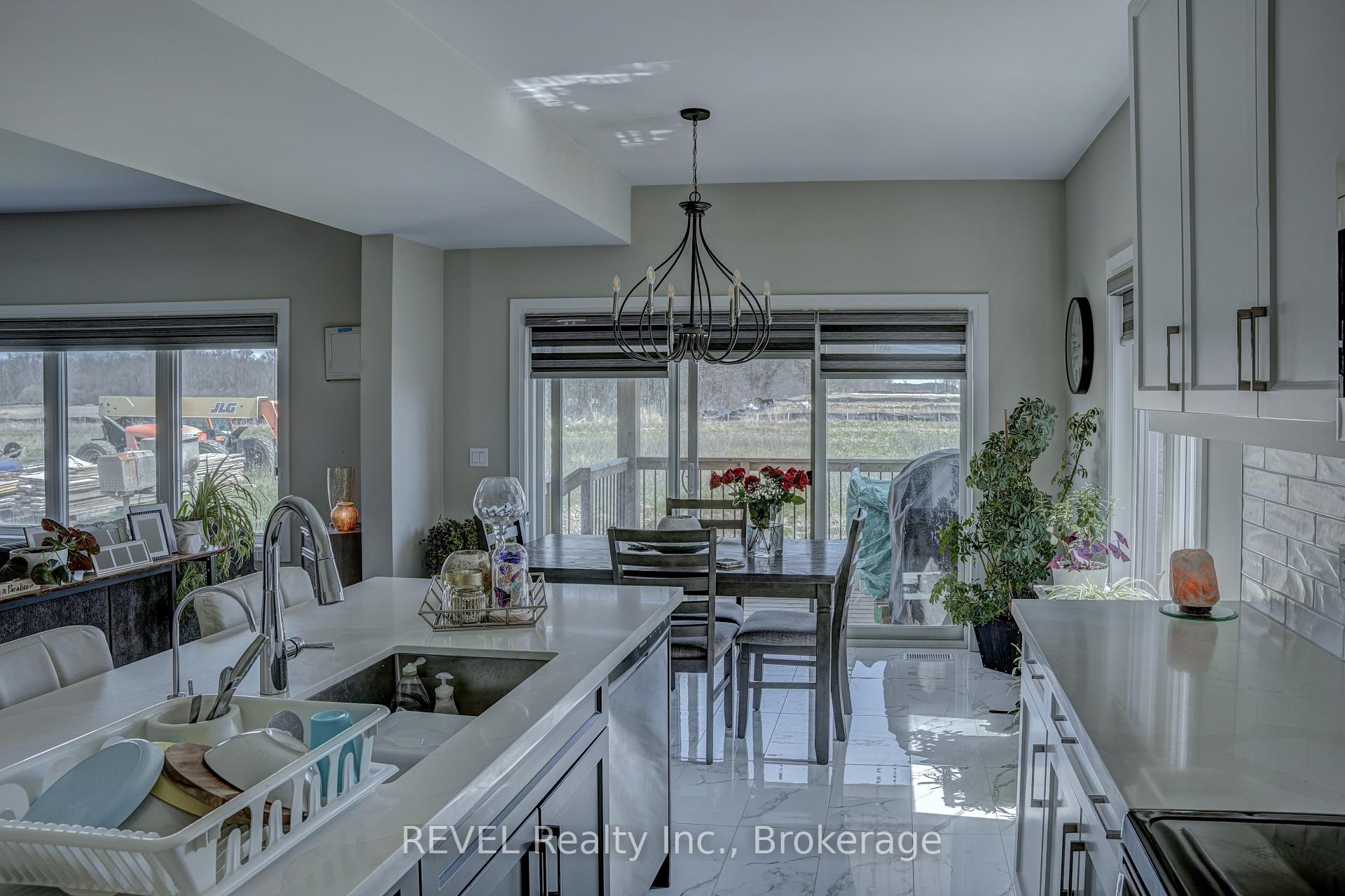 Photo 18 of 29 Elvira Way, Thorold, Rolling Meadows — HOMEH