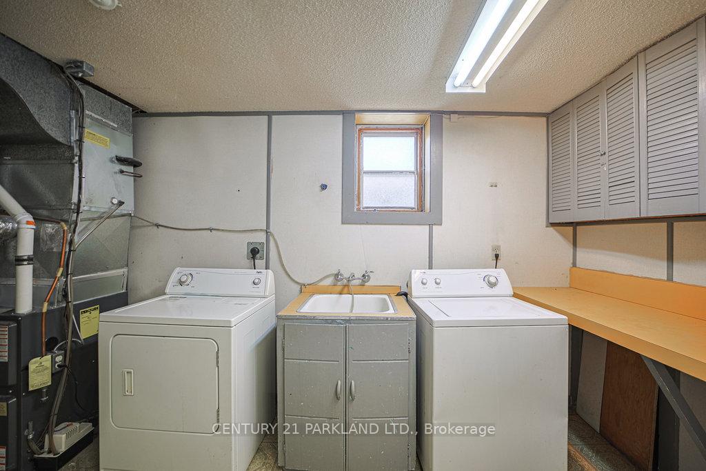 Photo 28 of 22 Parkview Hill Crescent, Toronto, O'Connor-Parkview — HOMEH