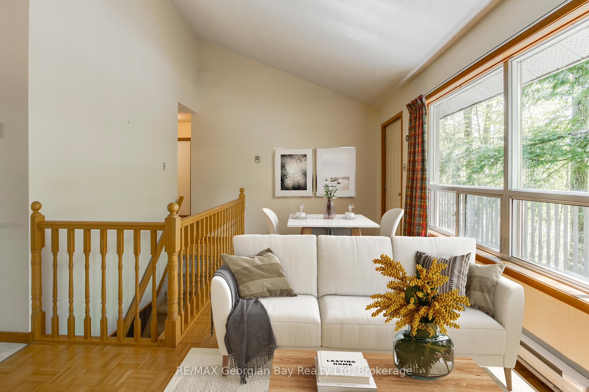 Photo 11 of 2 Manitou Crescent, Tiny, Rural Tiny — HOMEH