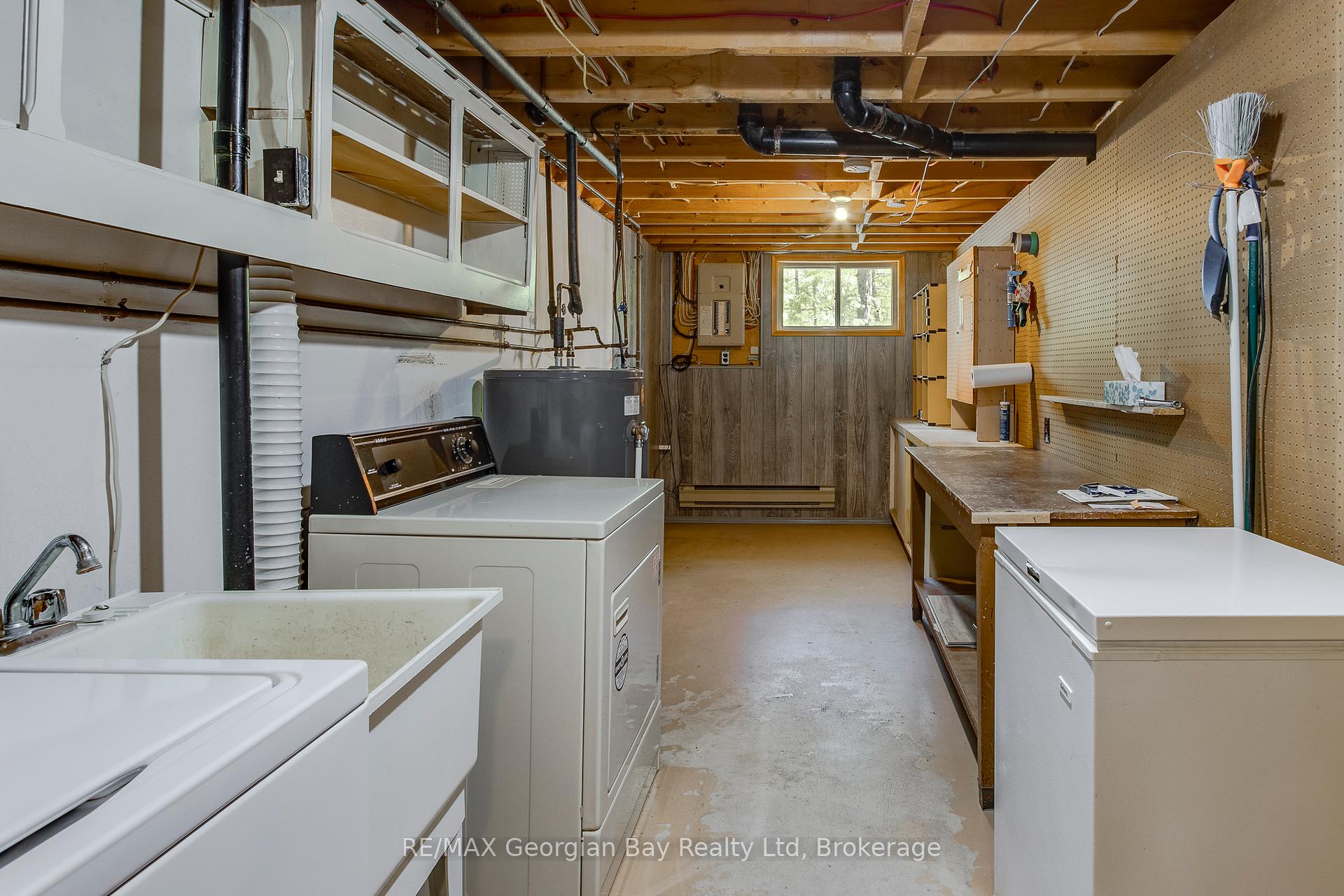 Photo 23 of 2 Manitou Crescent, Tiny, Rural Tiny — HOMEH