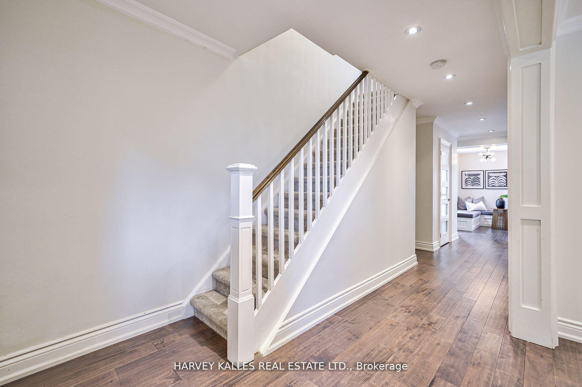 Photo 3 of 106 Gloucester Grove, Toronto, Oakwood Village — HOMEH