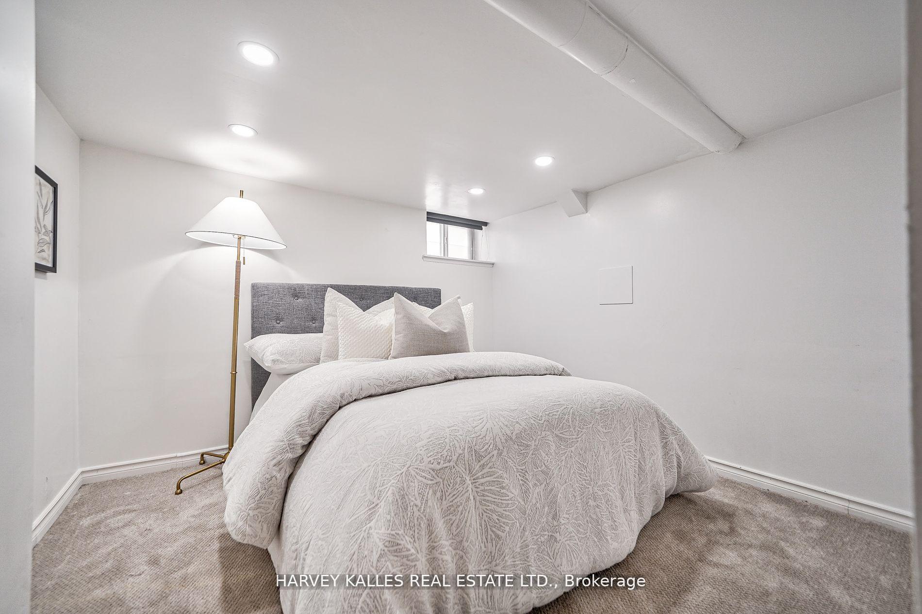 Photo 31 of 106 Gloucester Grove, Toronto, Oakwood Village — HOMEH