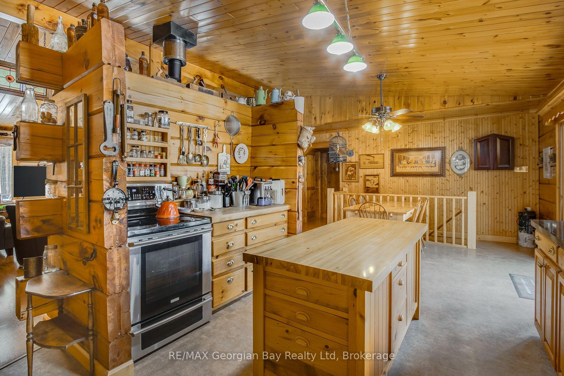 Photo 15 of 280 Conc 6 West Road W, Tiny, Rural Tiny — HOMEH